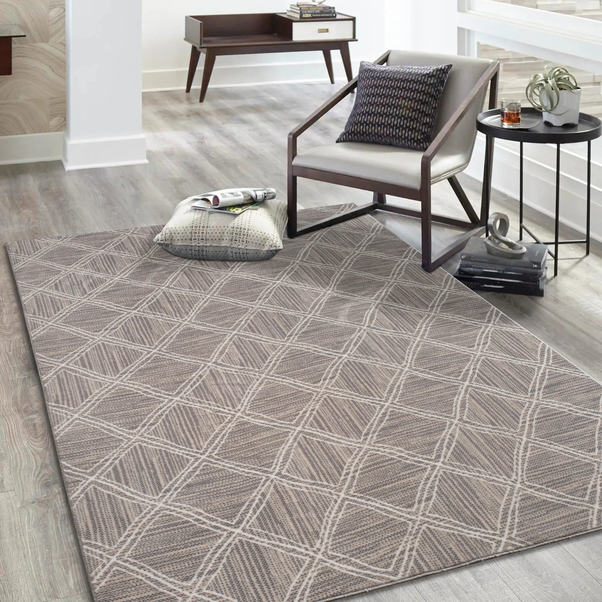 Style Textured Geometric Taupe Rug