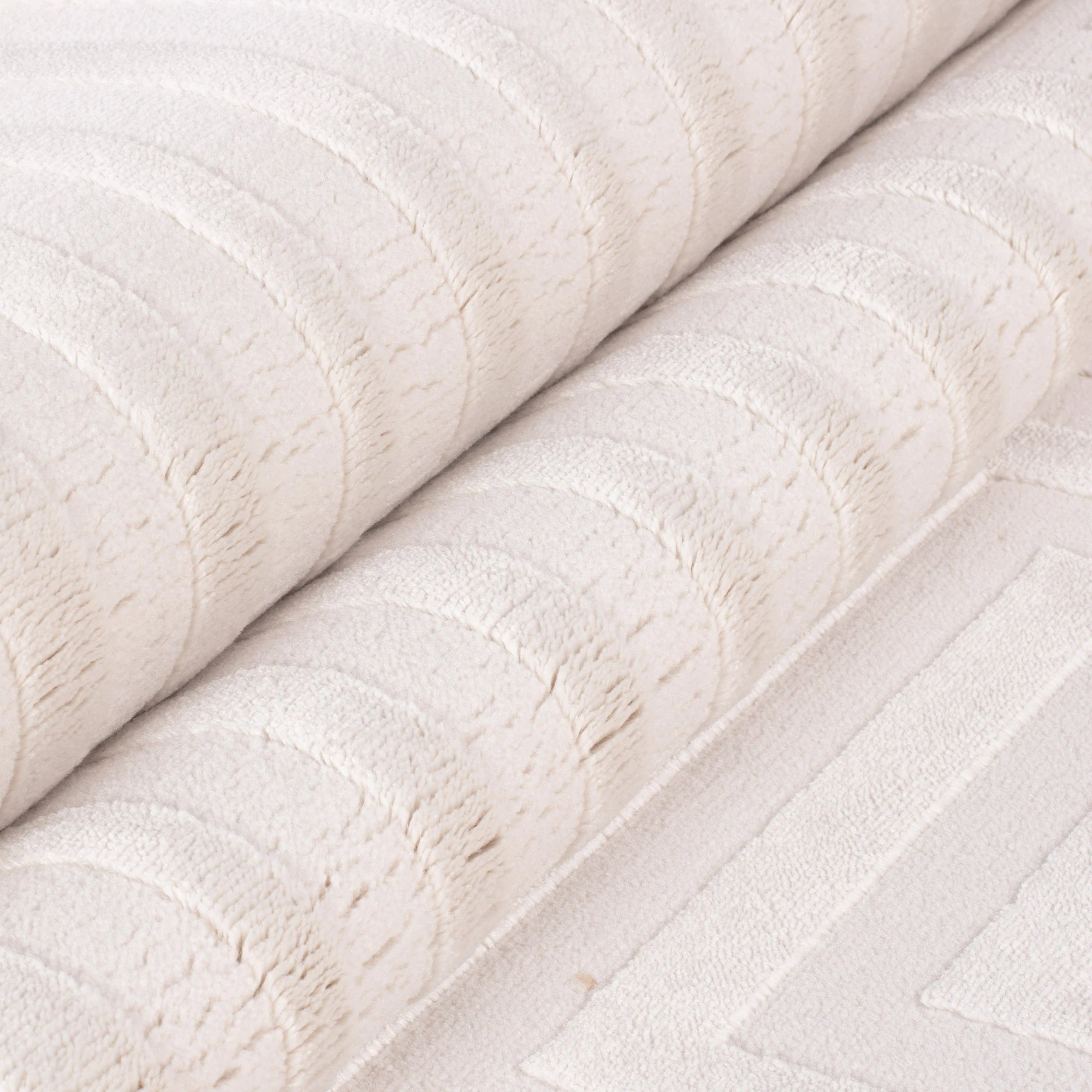 Modern Maze Textured Rug | Cream