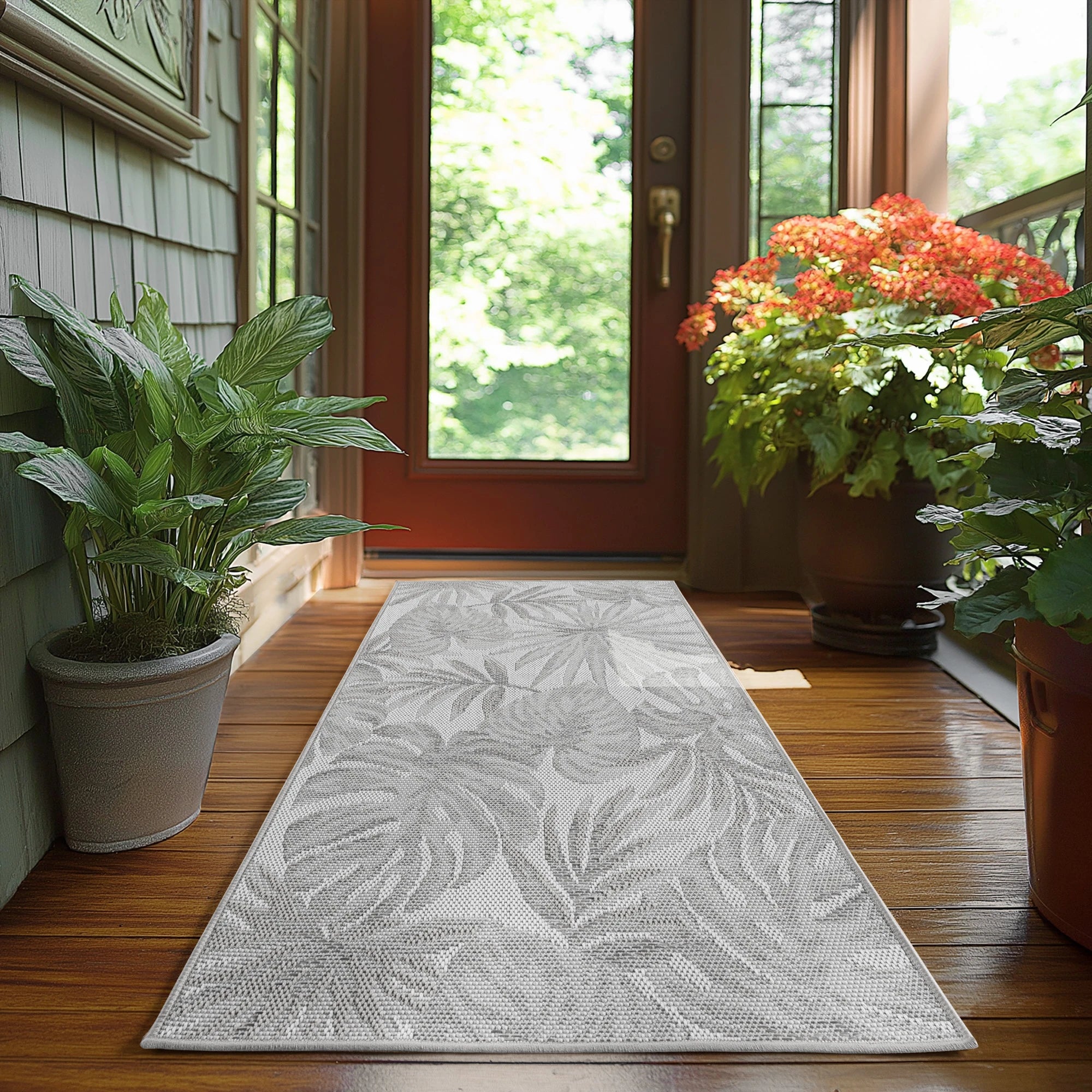 Botanical Outdoor Palm Leaf Design Rug | Gray
