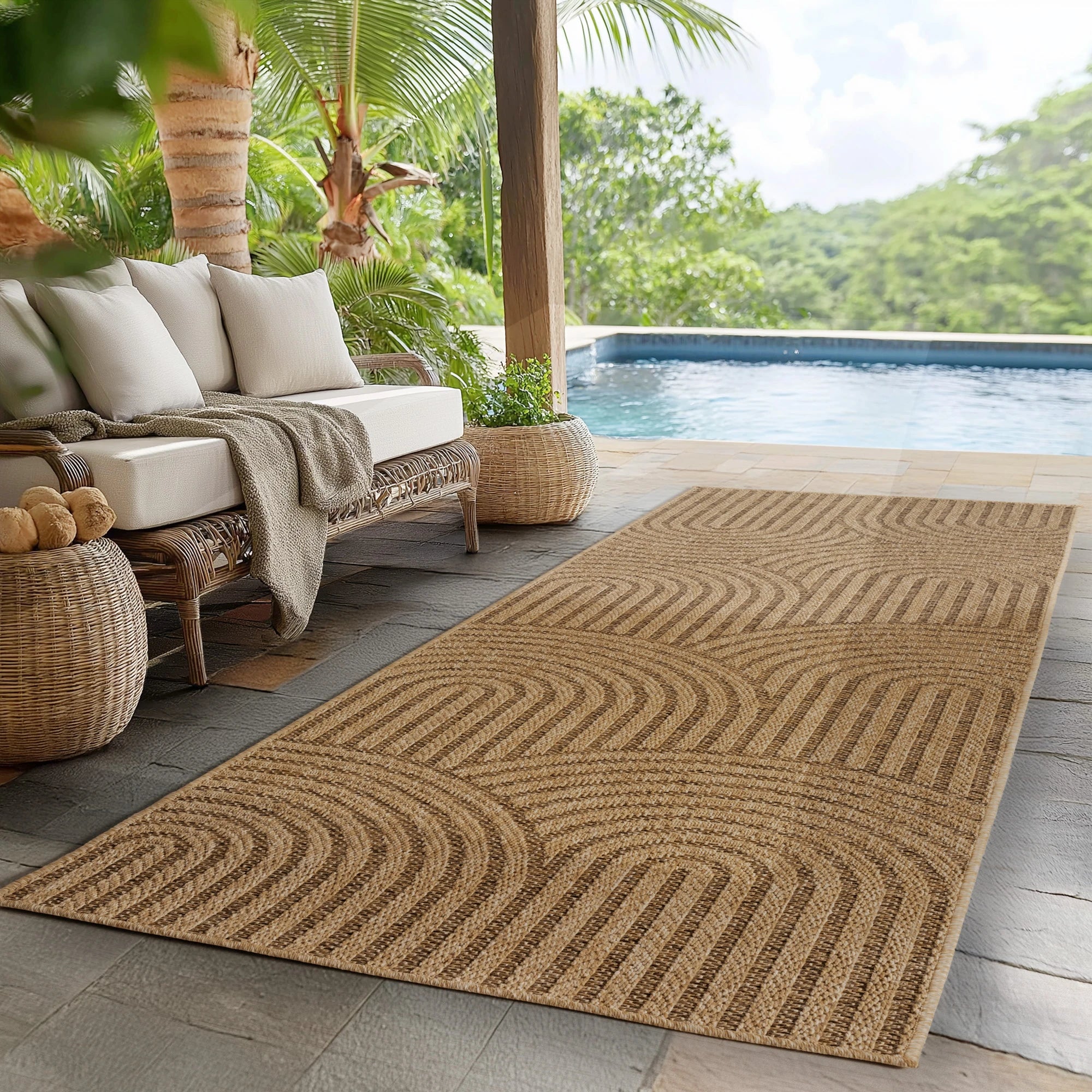 Modern Textured Half-Circle Line Area Rug | Beige