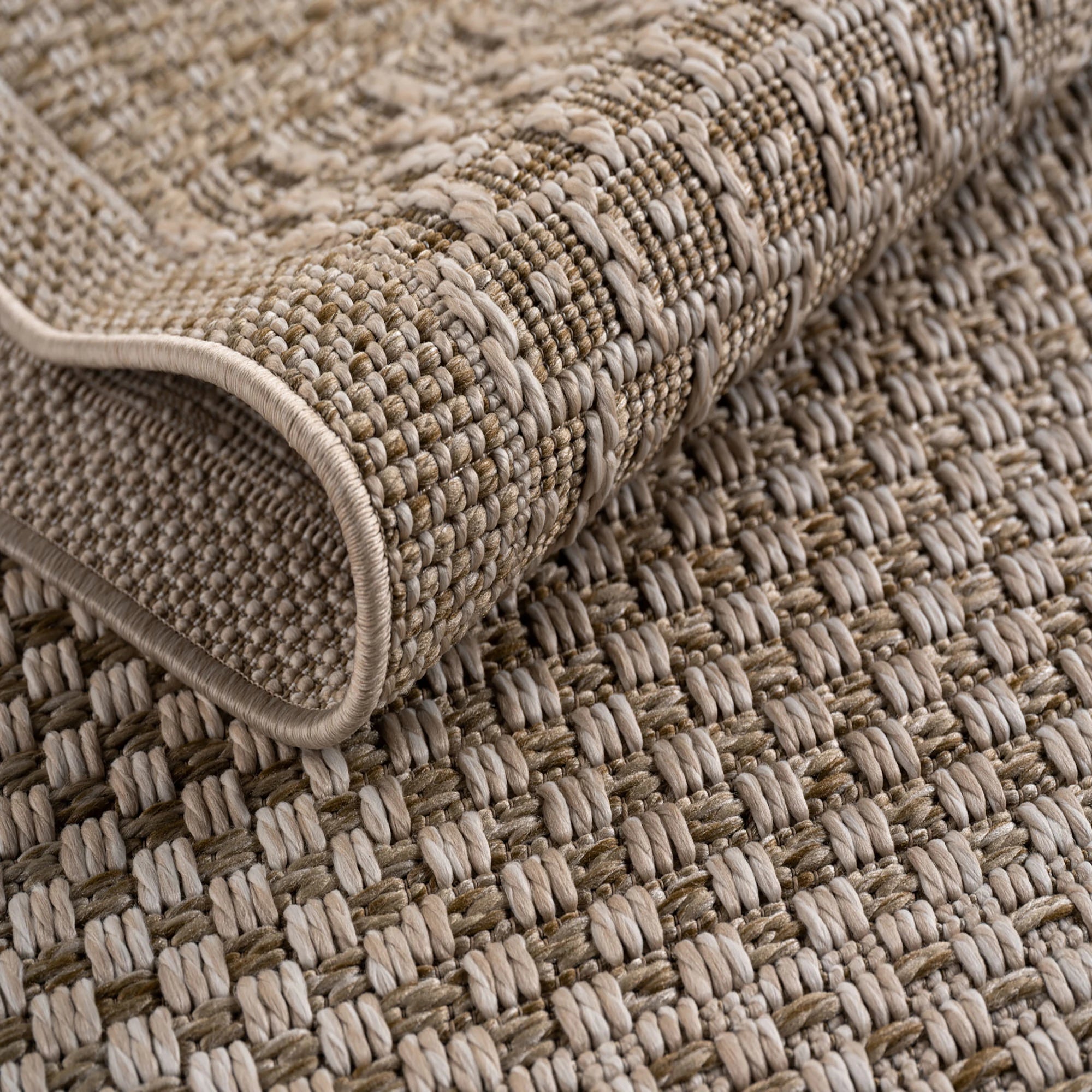 Plaid Checkerboard Patio Rug | Beige
