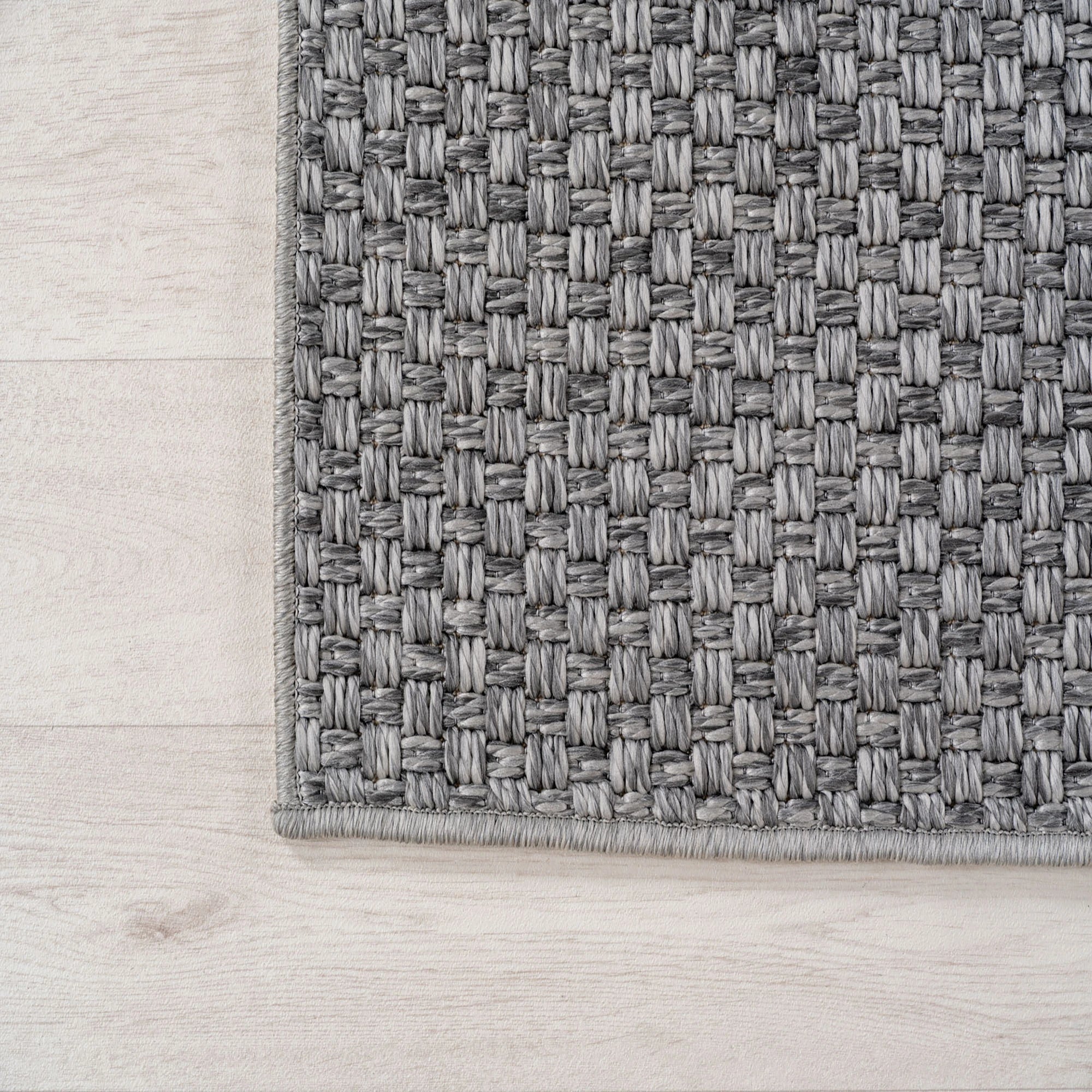 Durable Patio Solid Flatweave Area Rug | Gray