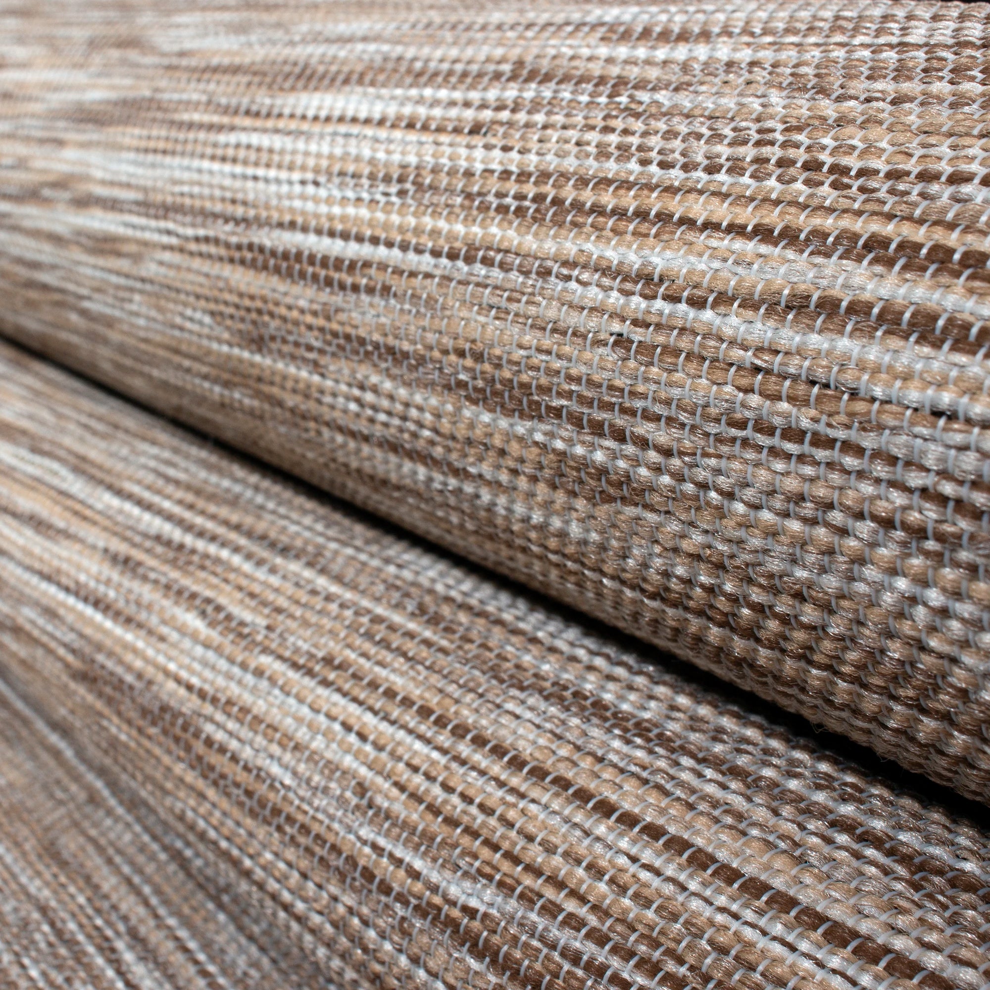 Minimalist Tone-on-Tone Design | Beige