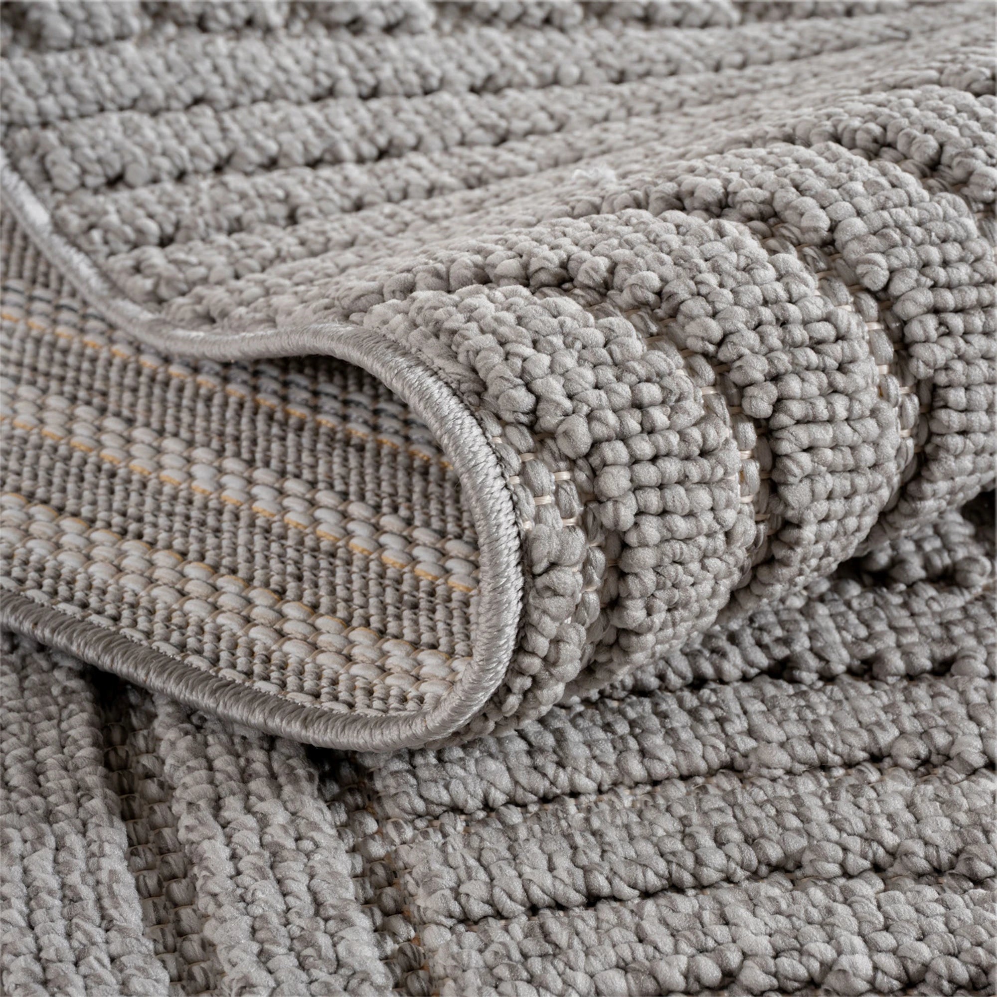 Modern Geometric Arc Pattern Rug | Gray