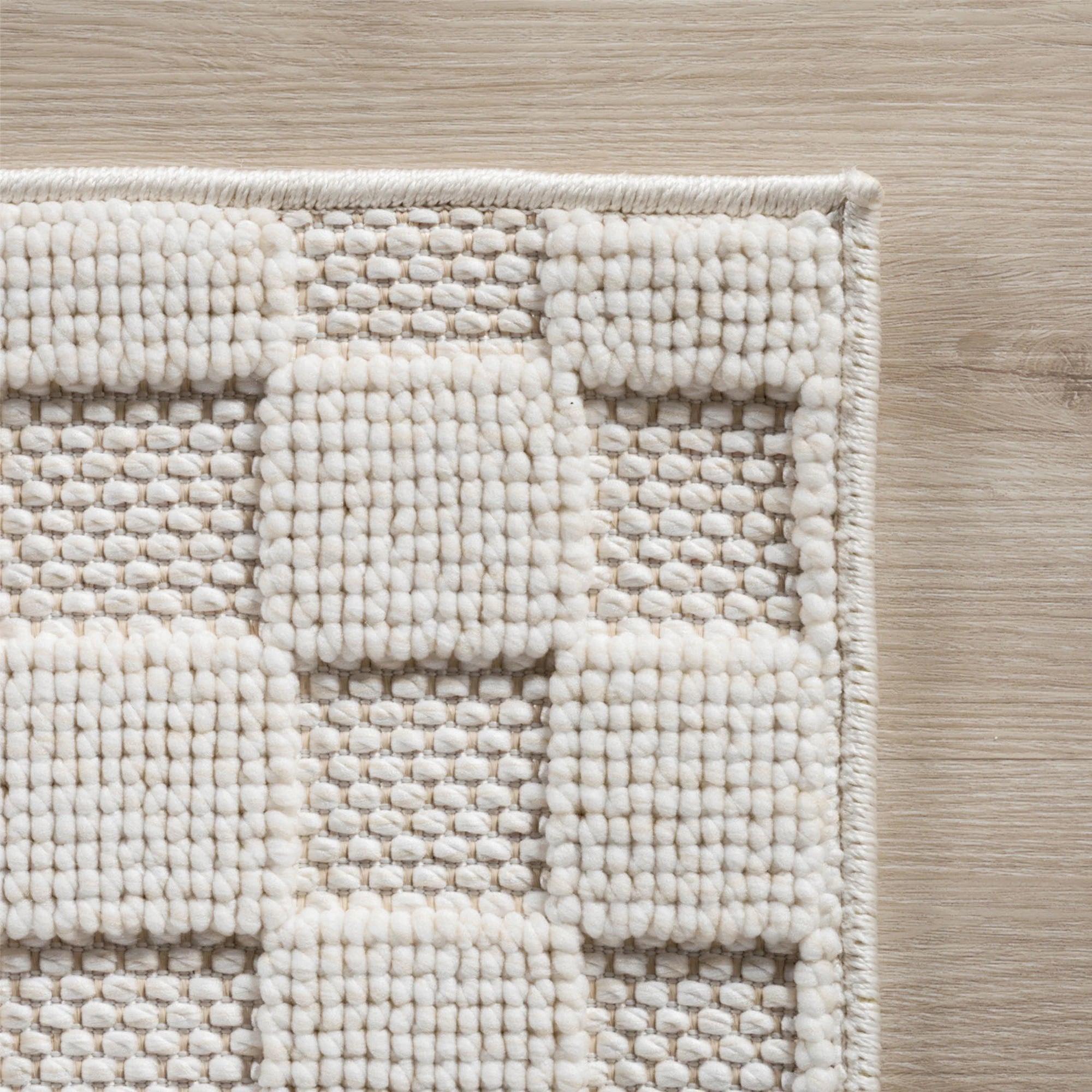 Modern Raised Square Pattern Rug | Cream