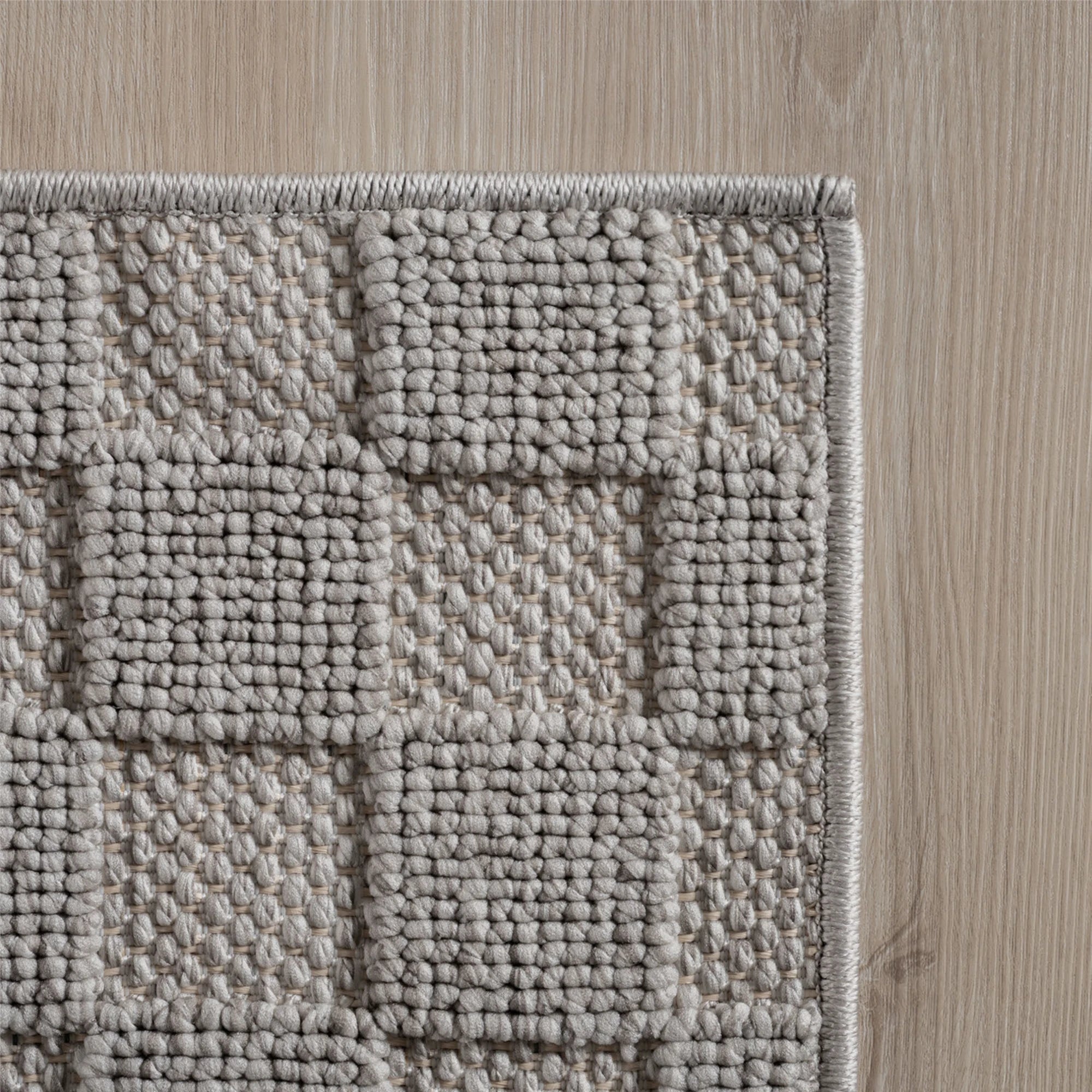 Modern Raised Square Pattern Rug | Gray