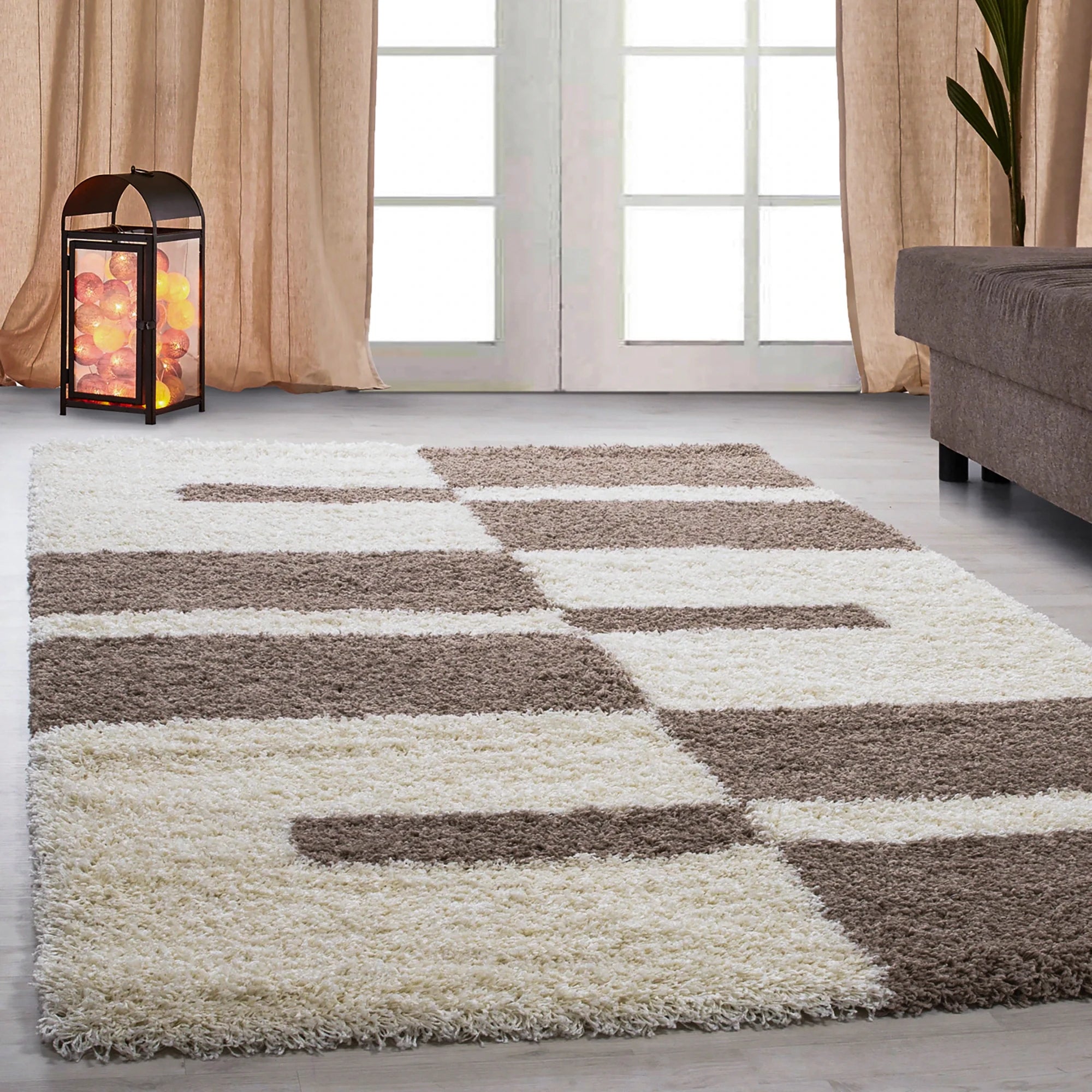 Checkered Plaid Block Shag Rug | Beige