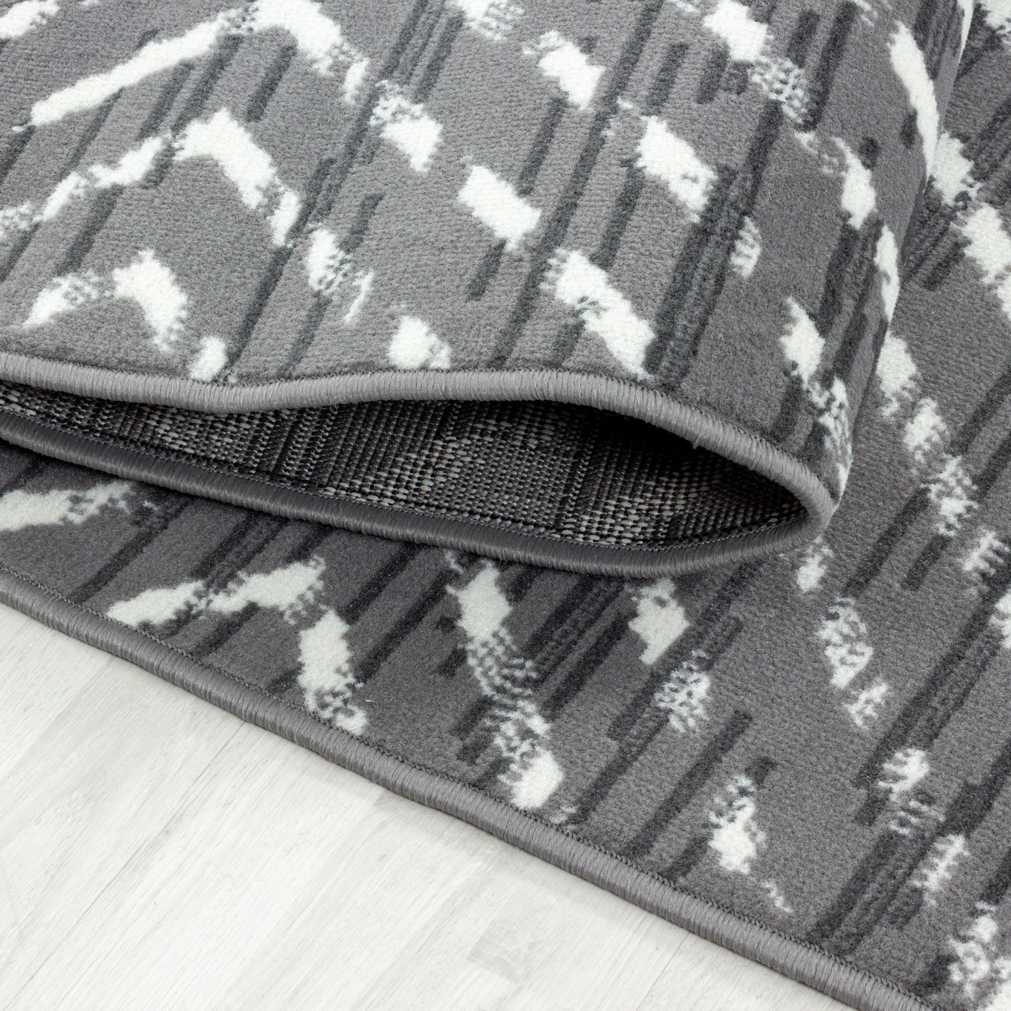 Abstract Zigzag Indoor Rug | Gray