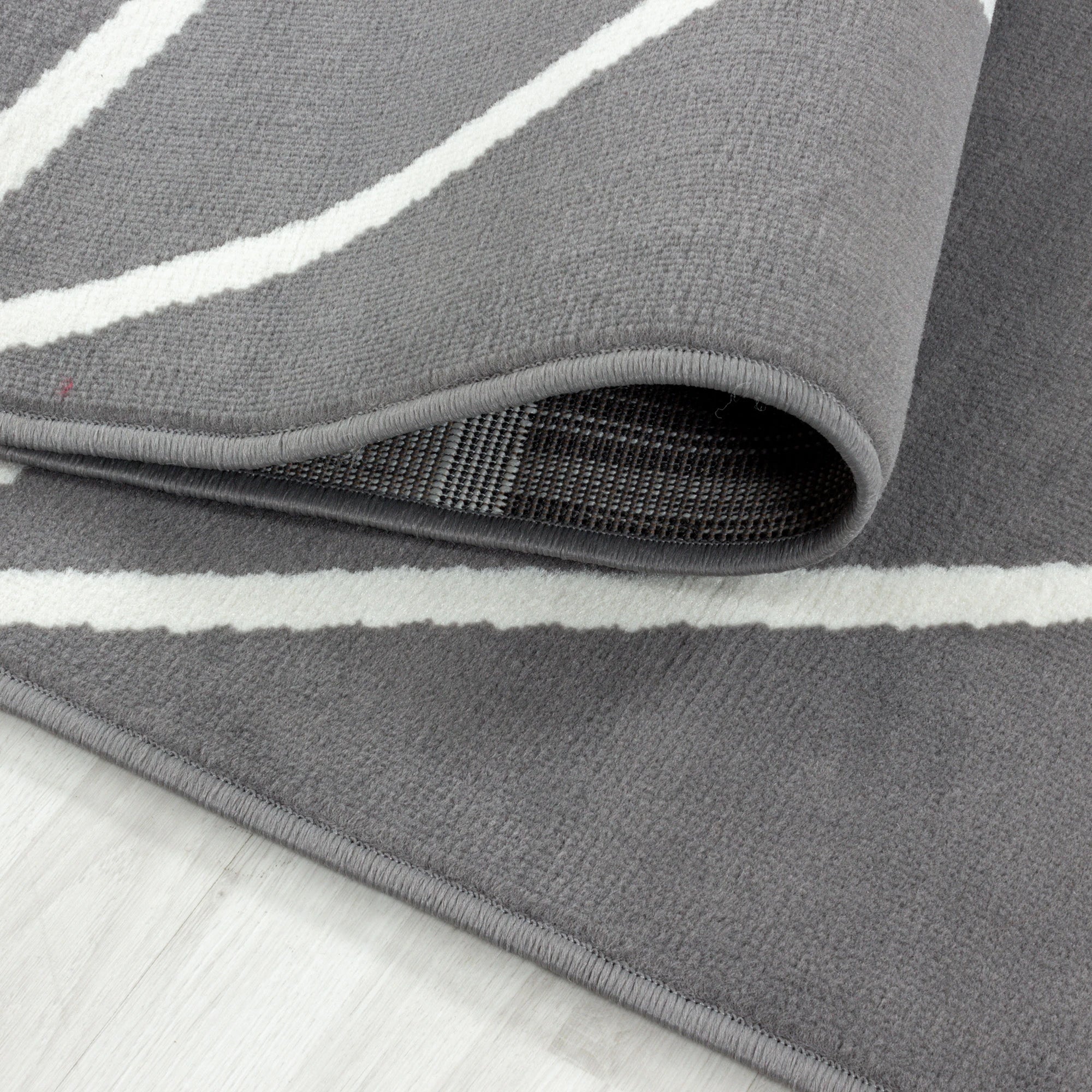 Geometric Triangle Indoor Rug | Gray