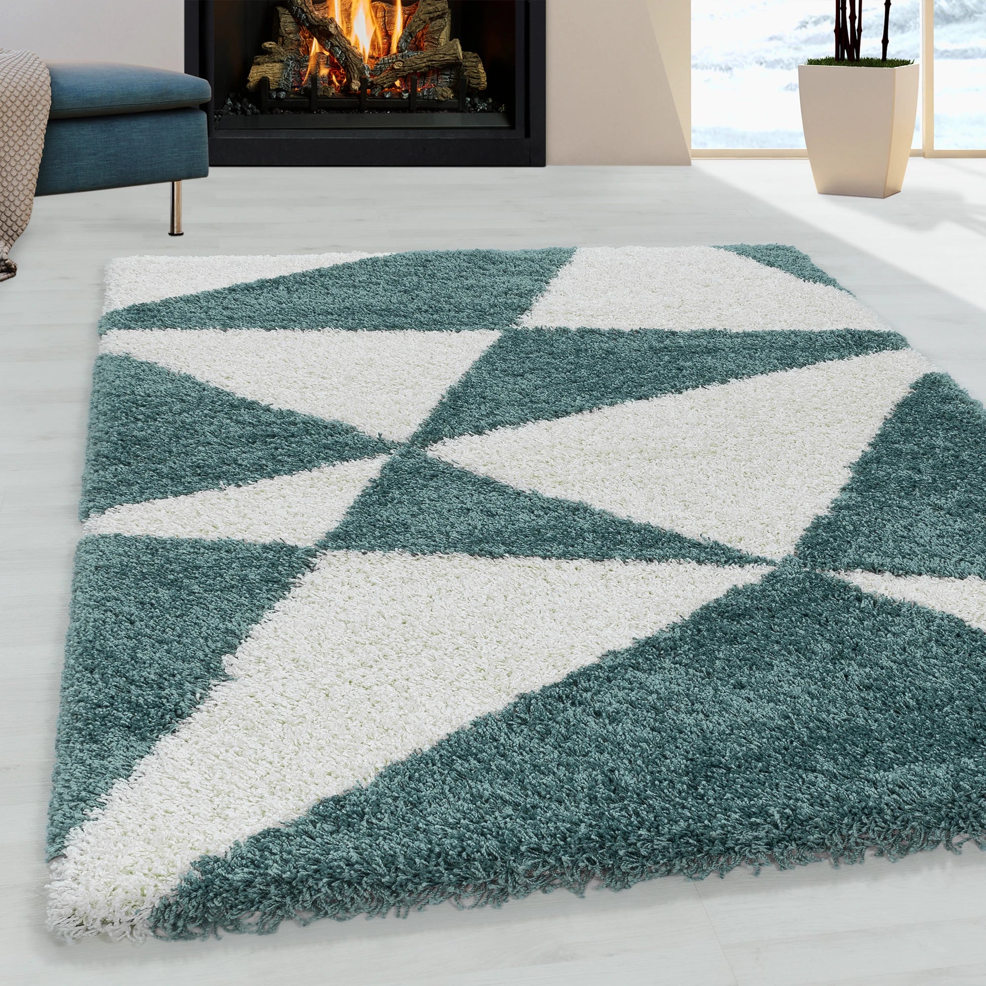 Modern Triangle Shag Rug | Blue