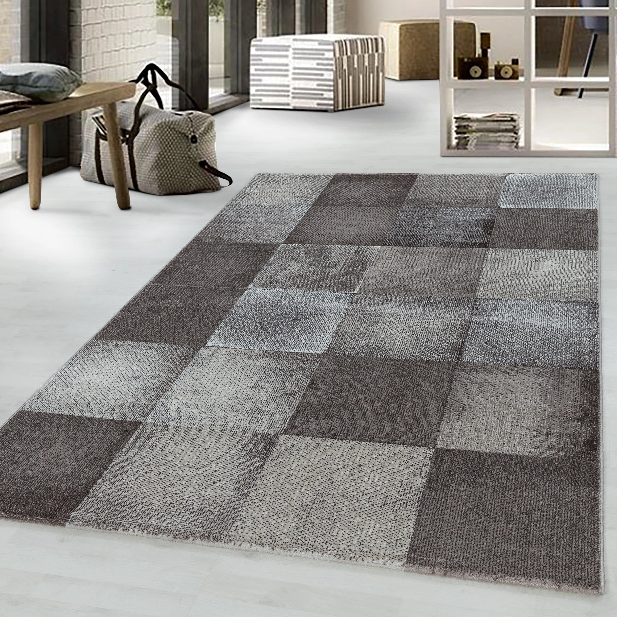 Contemporary Distressed Grid Pattern Rug | Brown