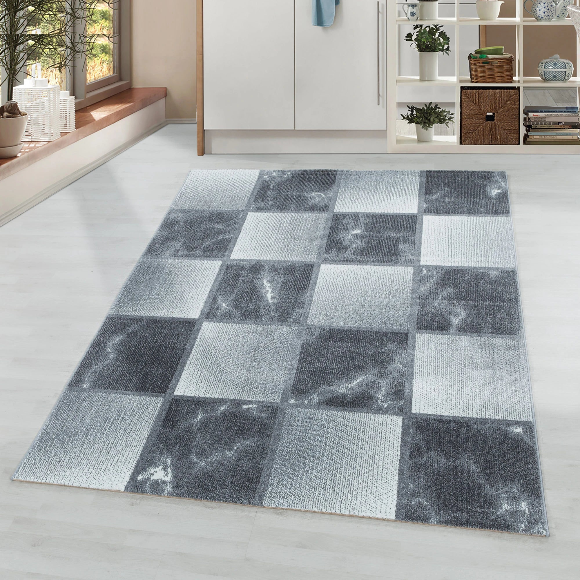 Abstract Marble Effect Checkerboard Area Rug | Gray