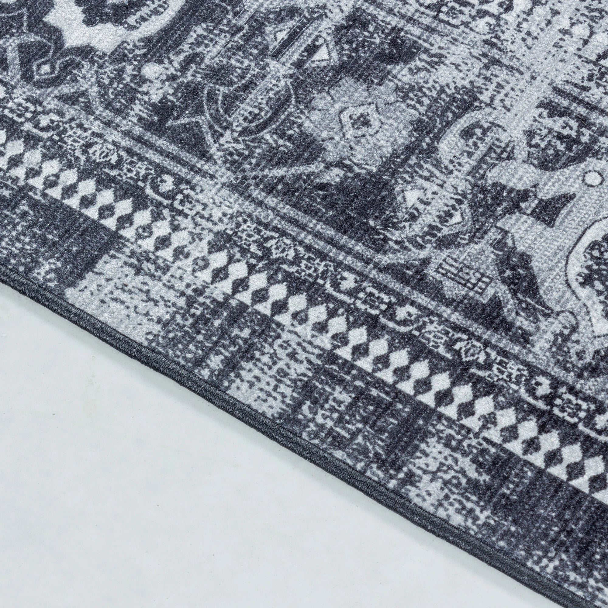 Classic Oriental Rug Black