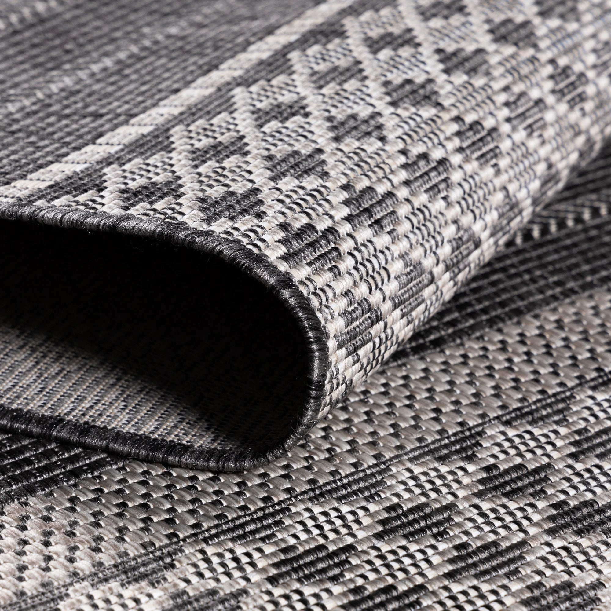 Boho Flatweave Patio Rug - Beige