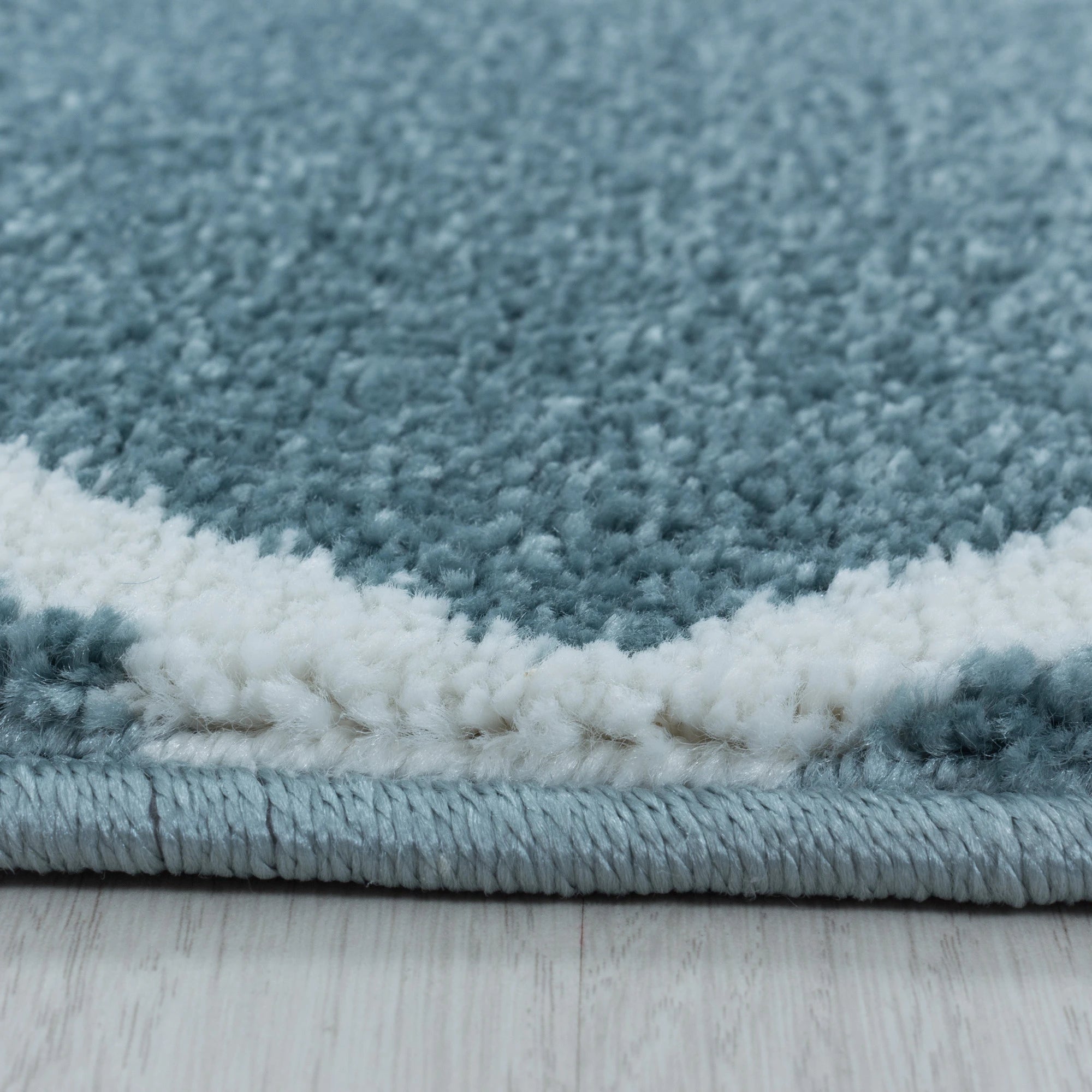 Diamond Cozy Geometric | Blue Rug