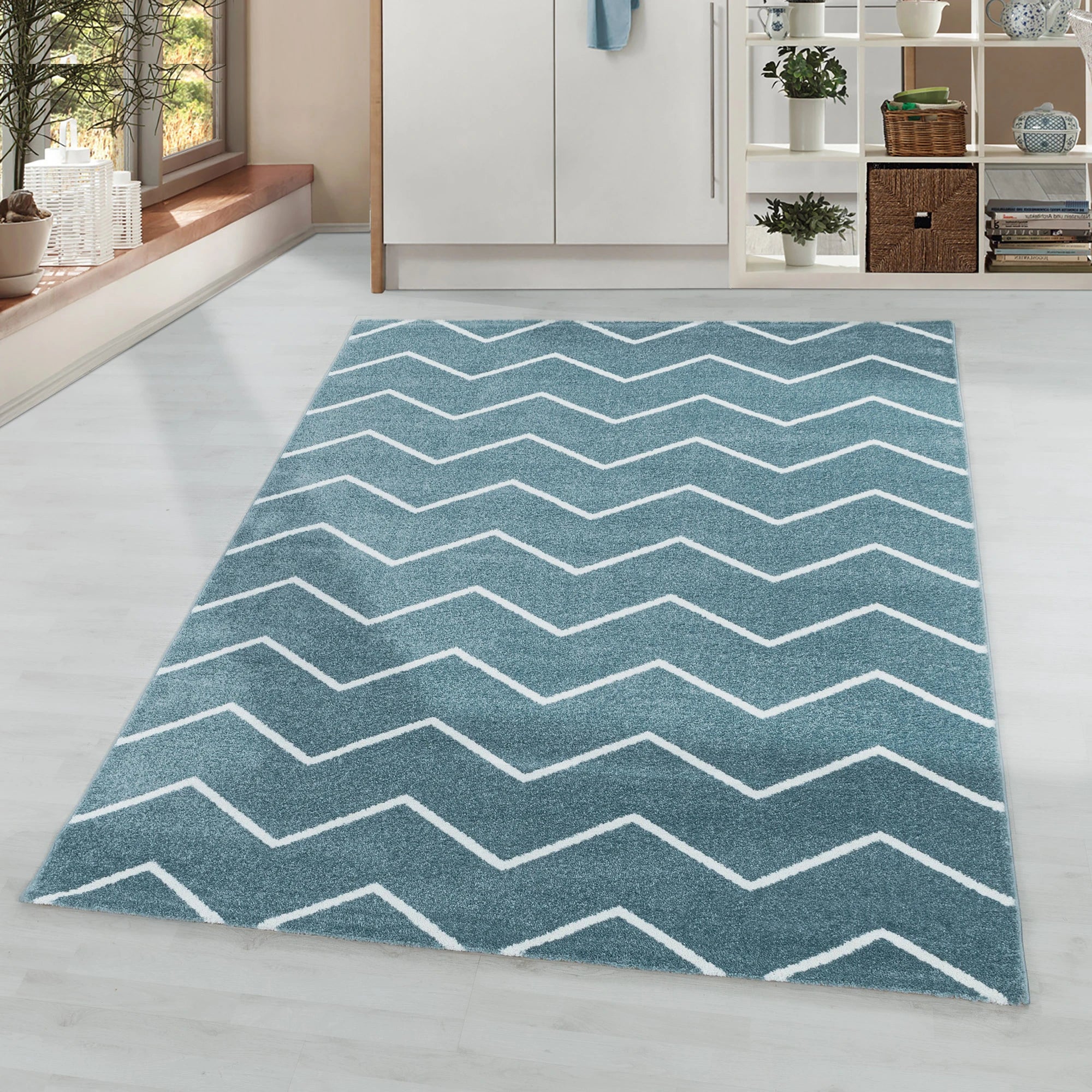 Chevron Zigzag Pattern | Blue Rug
