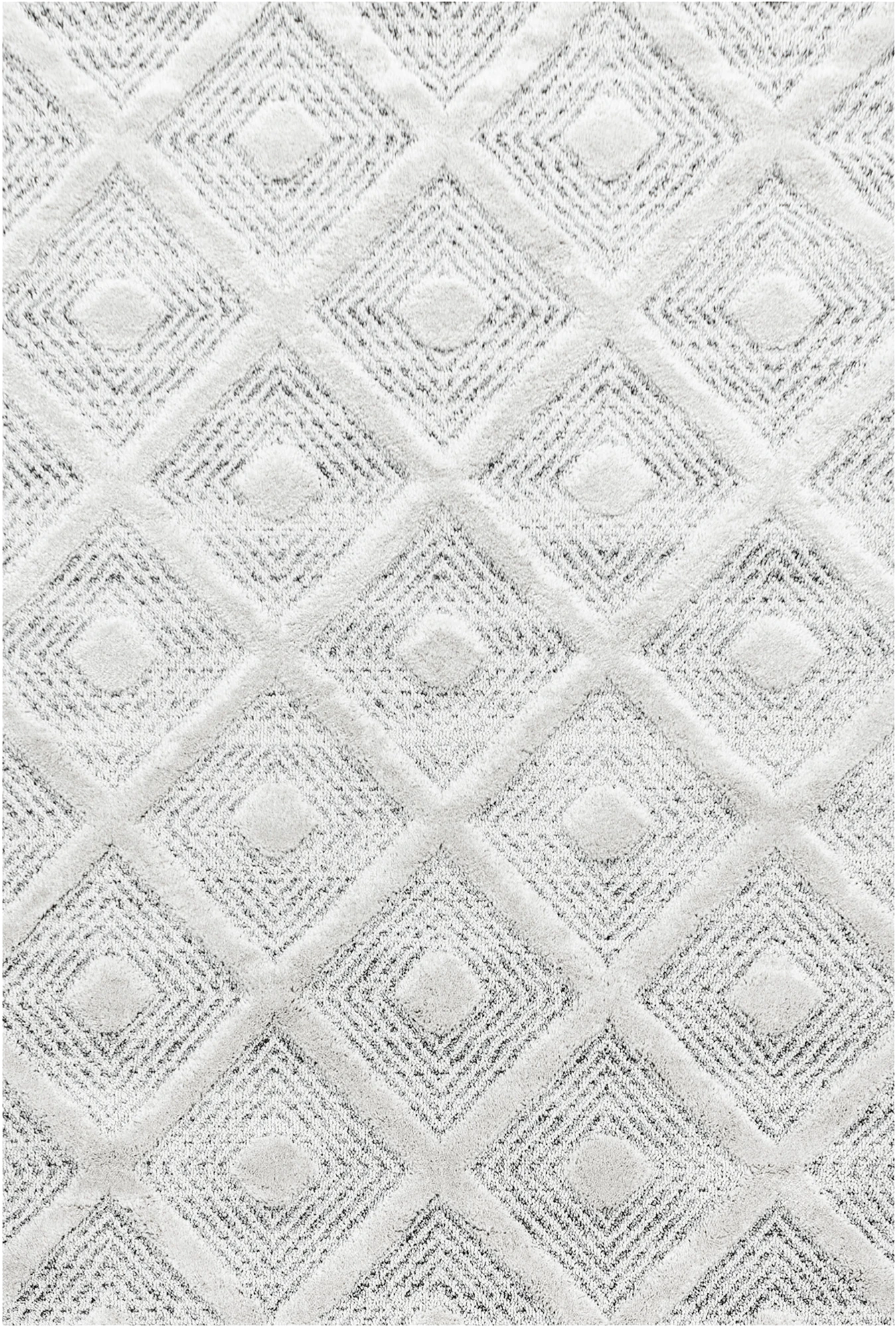 Diamond Geometric Cozy Rug | Gray