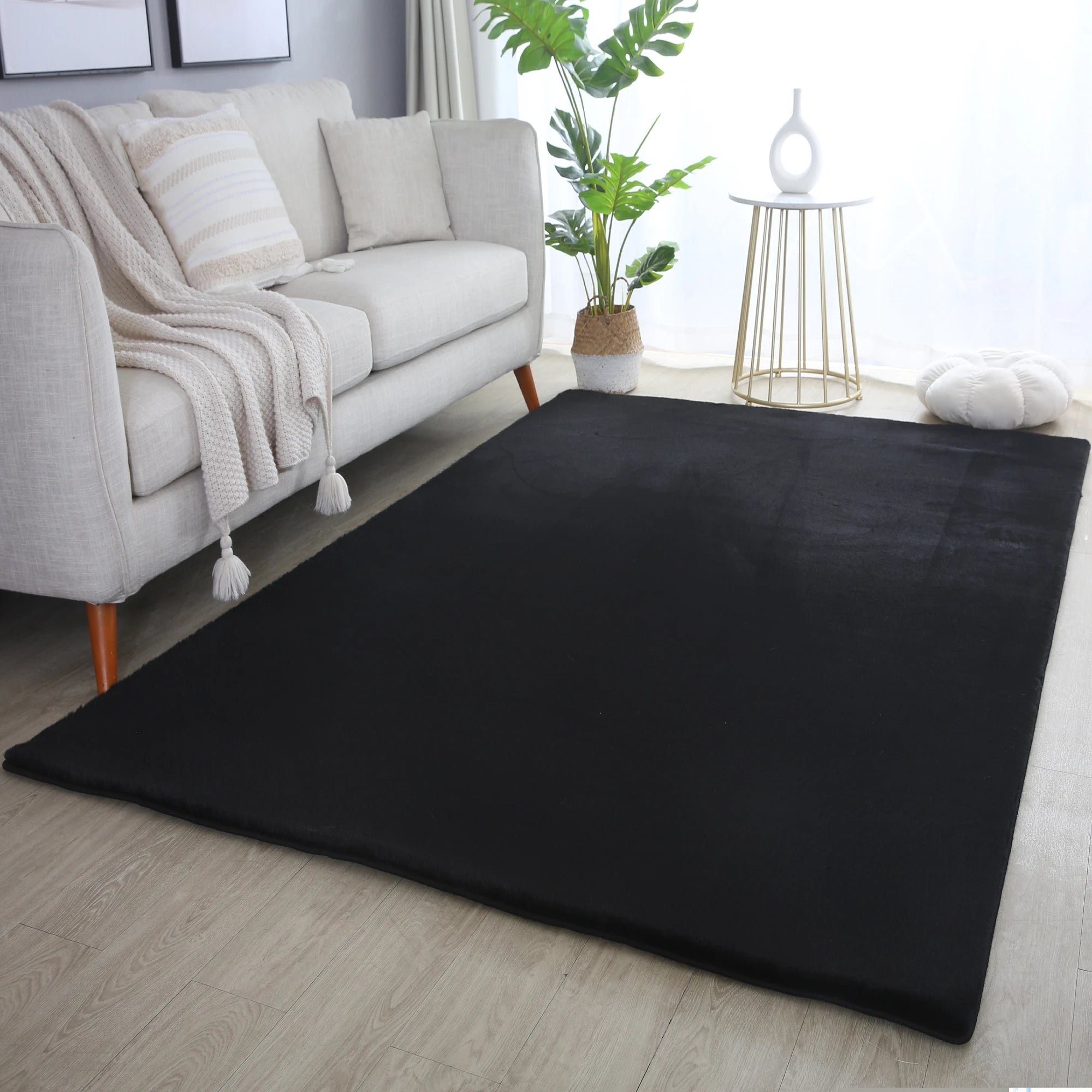 Cozy & Soft Fluffy Rug | Black