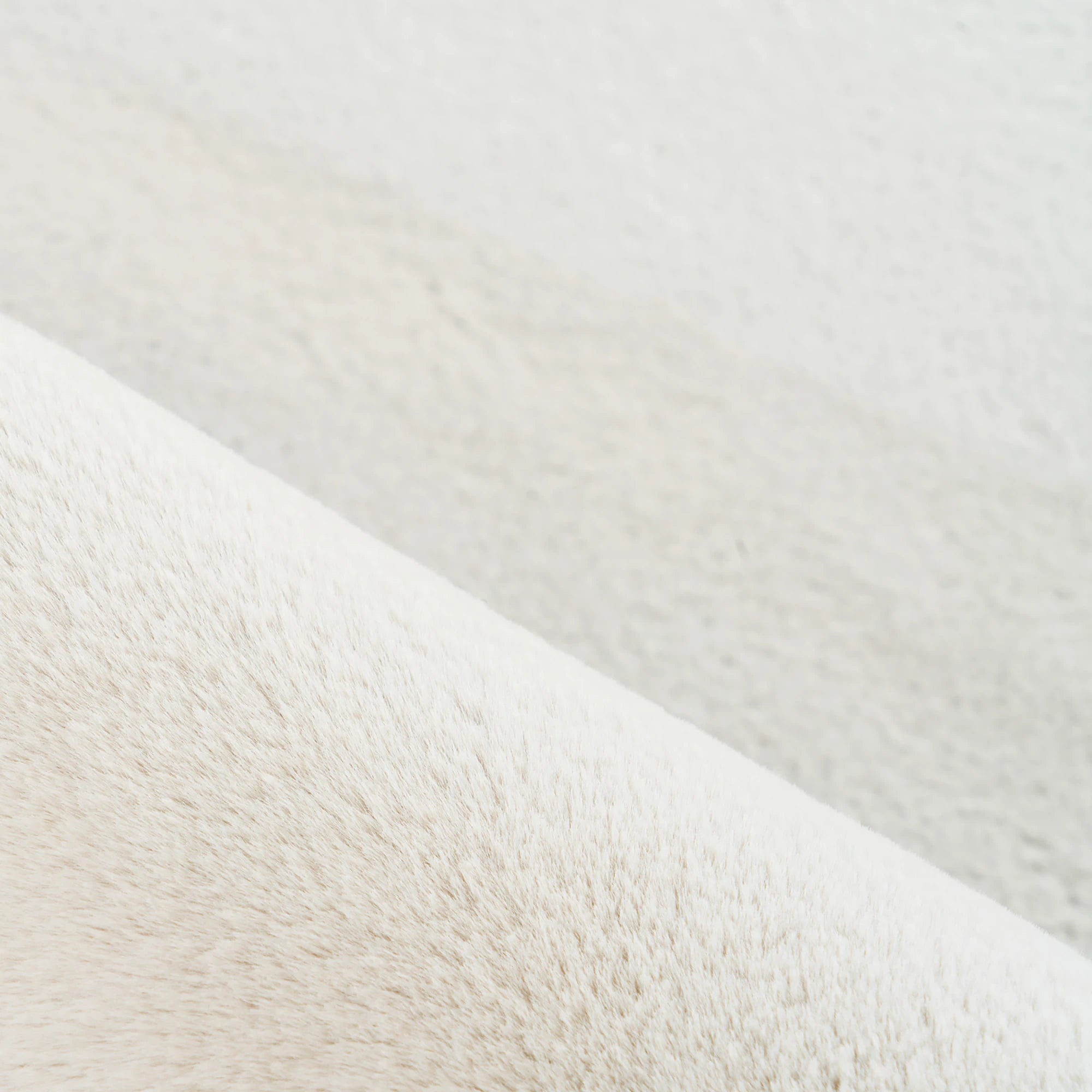 Cozy & Soft Fluffy Rug | Cream