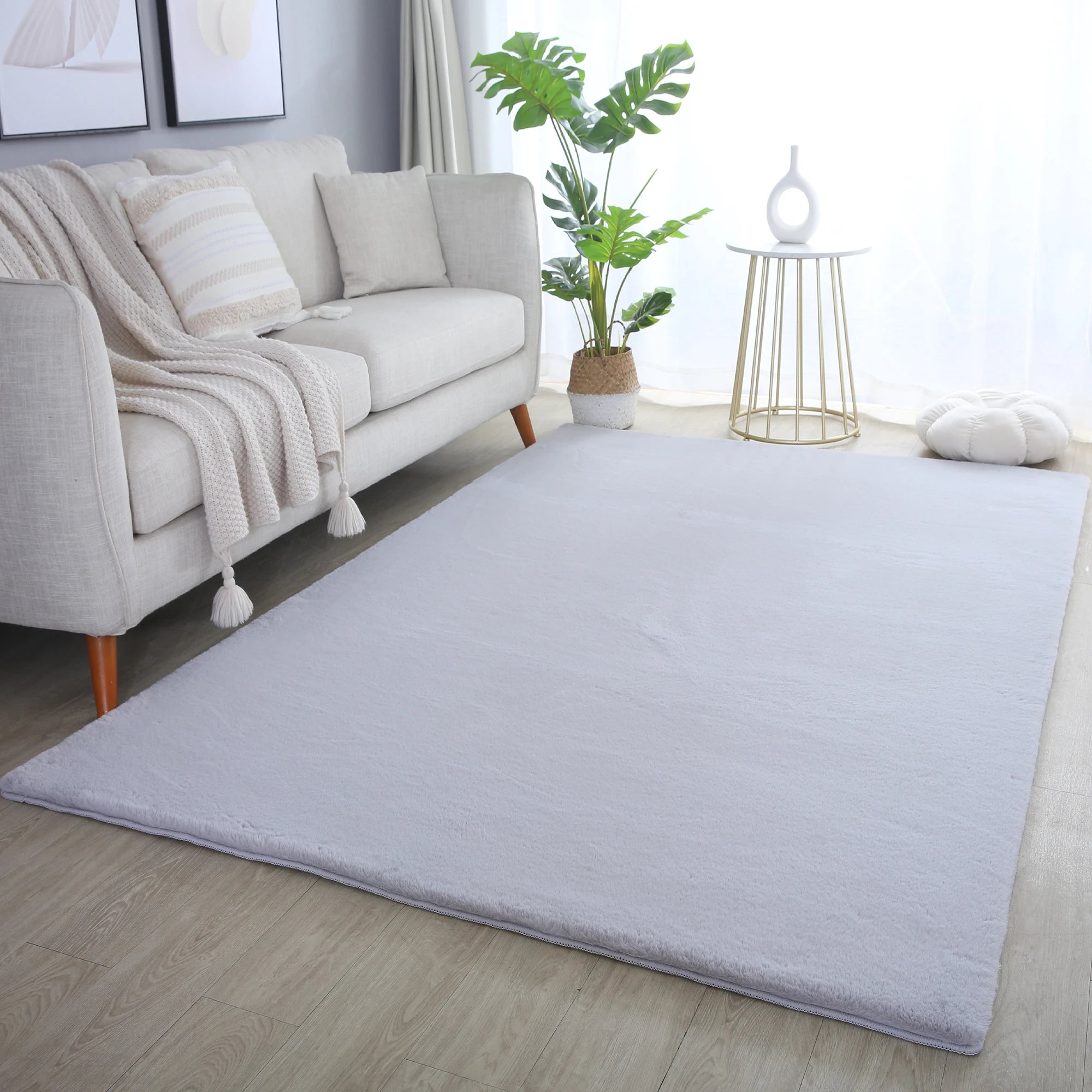 Cozy & Soft Fluffy Rug | Silver