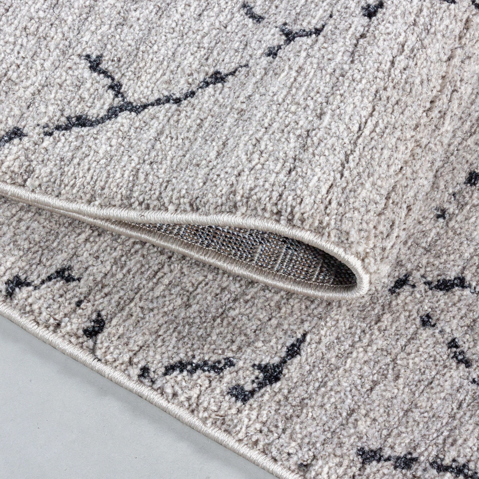 Boho Berber Style Geometric Lattice Rug | Beige