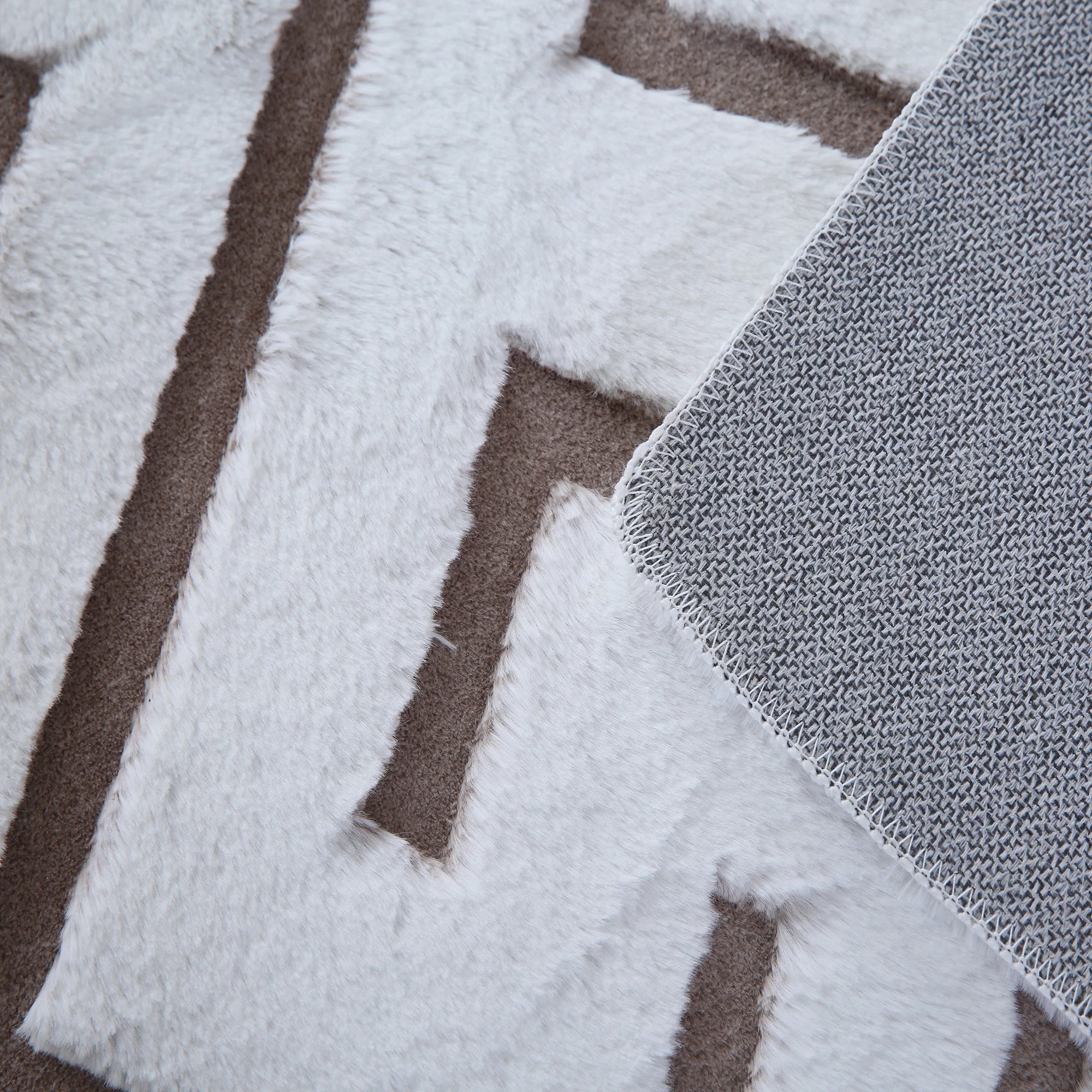 Scandinavian Fluffy Cozy Area Rug Beige