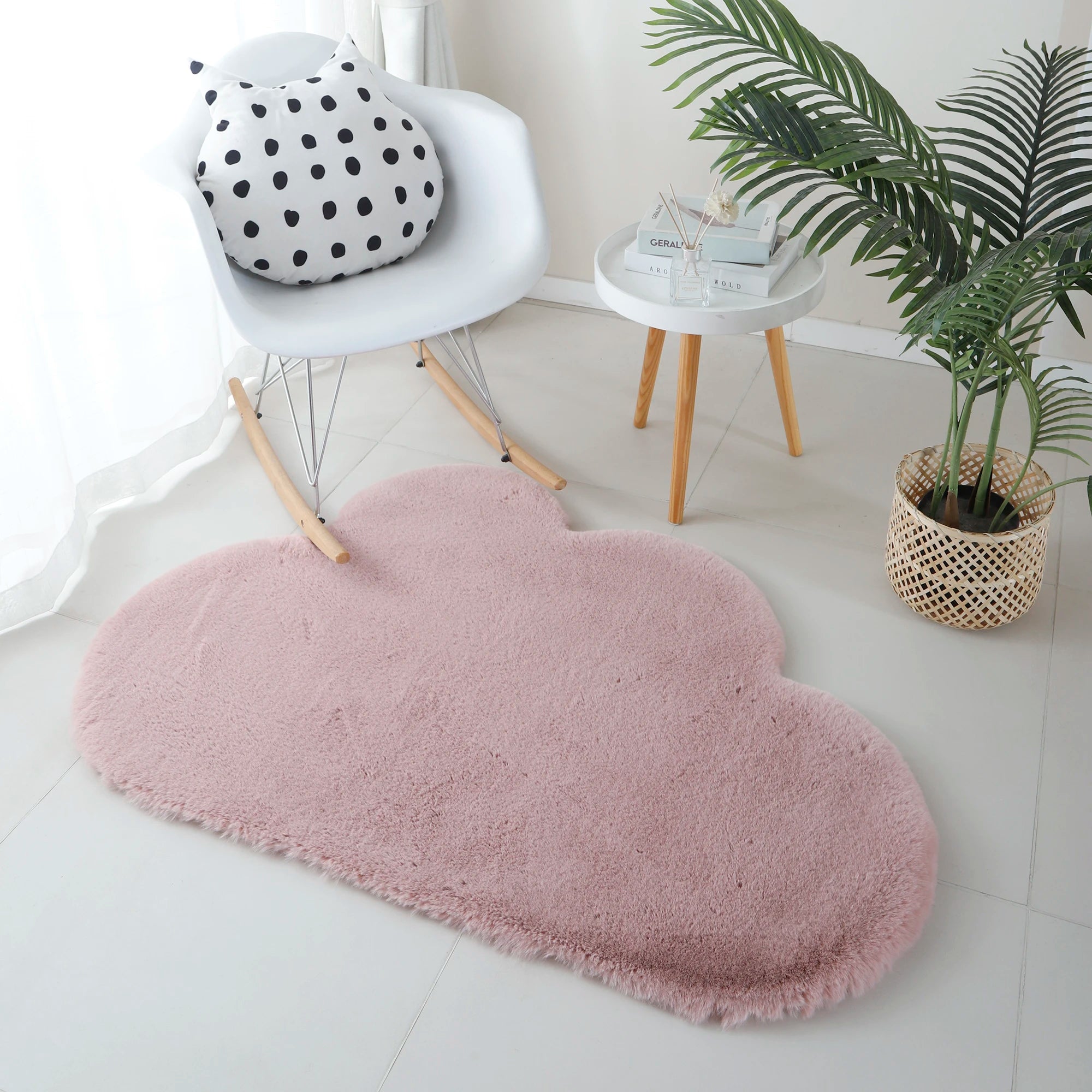 Cloud Shape Rug | Pink