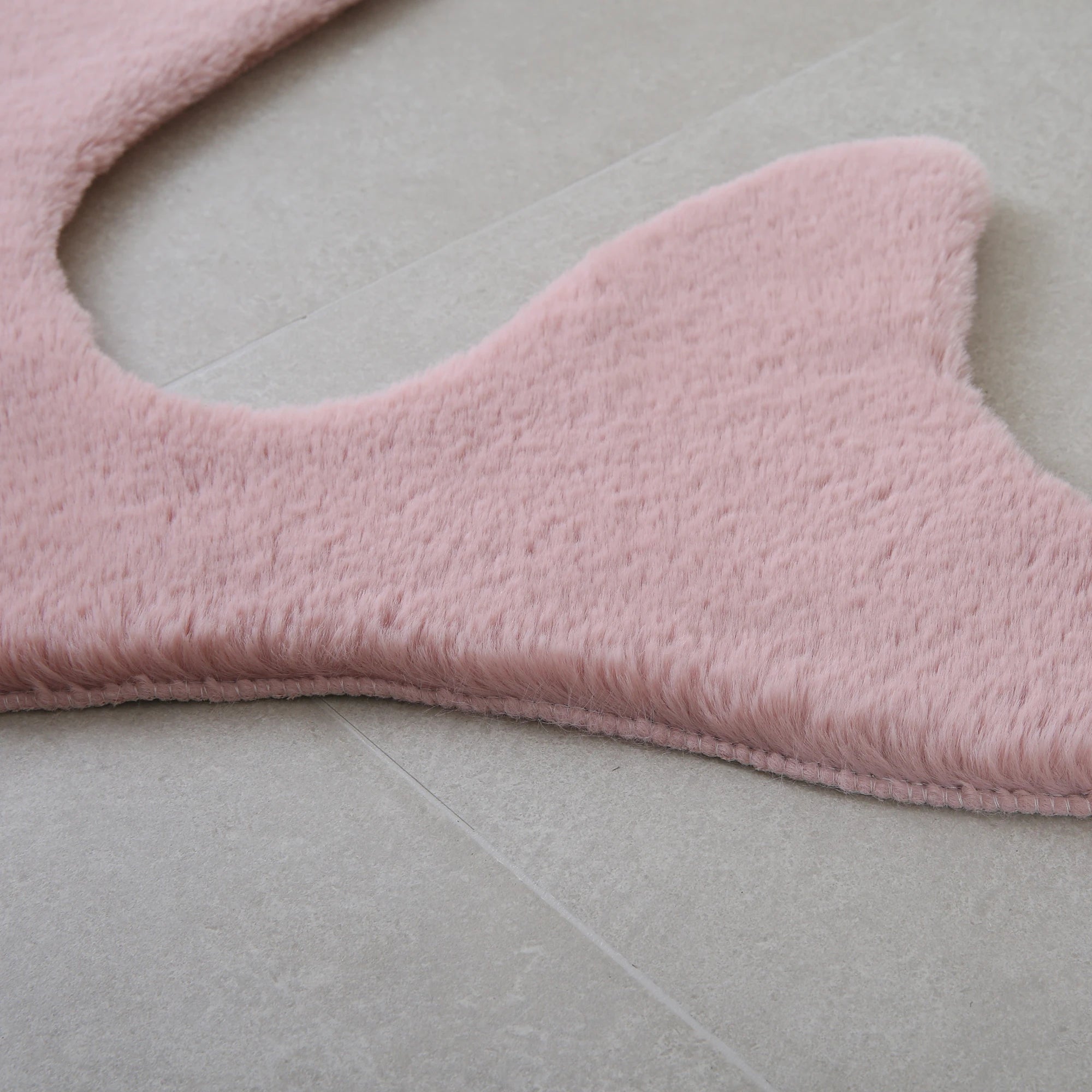 Whale Shape Rug | Pink