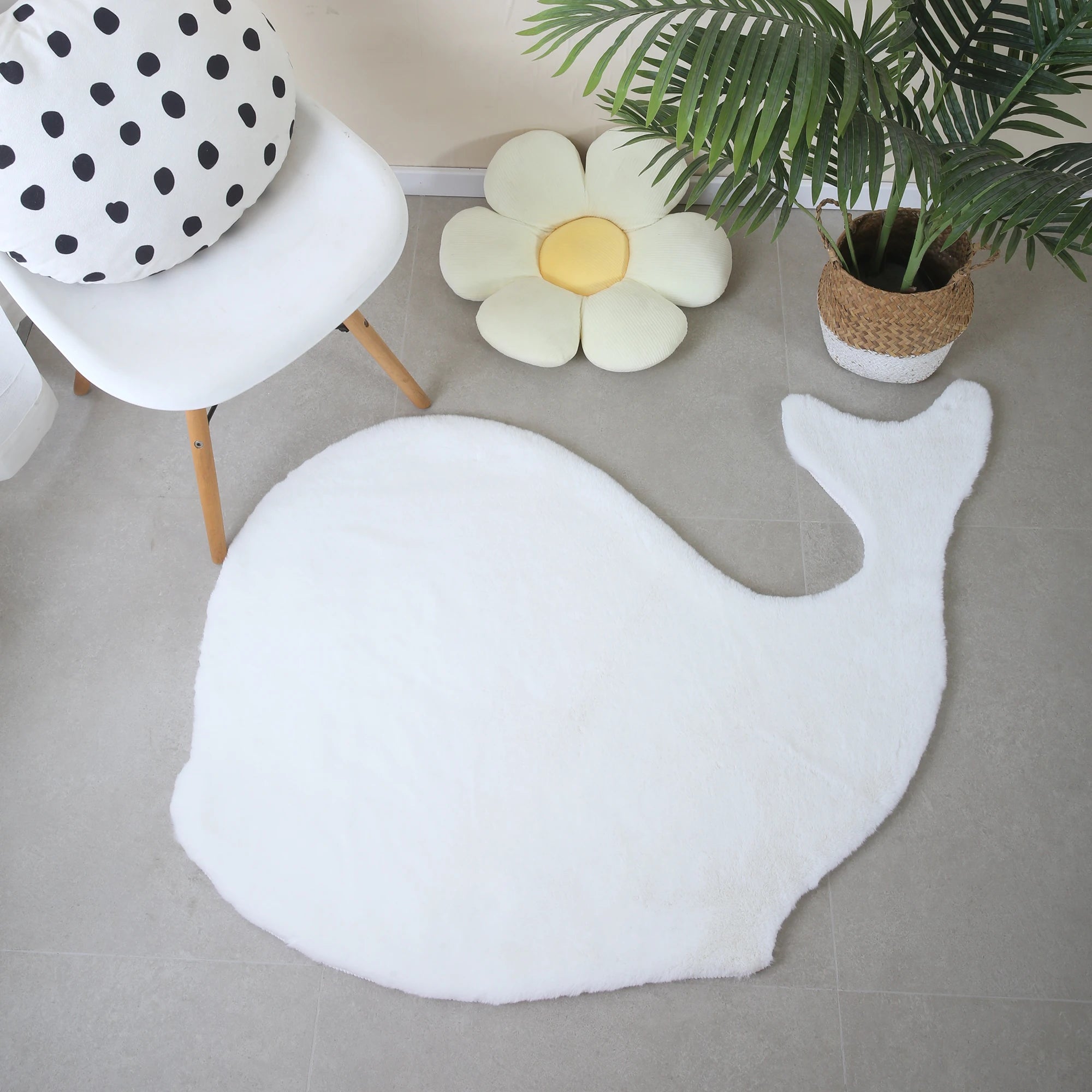 Whale Shape Rug | White
