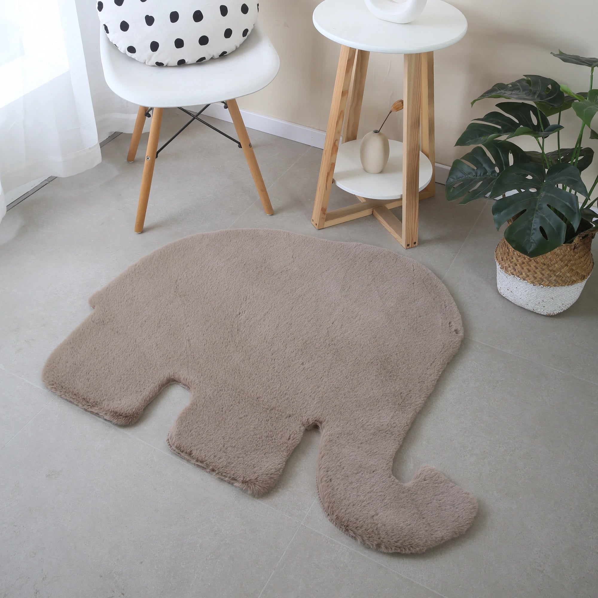 Elephant Shape Rug | Beige