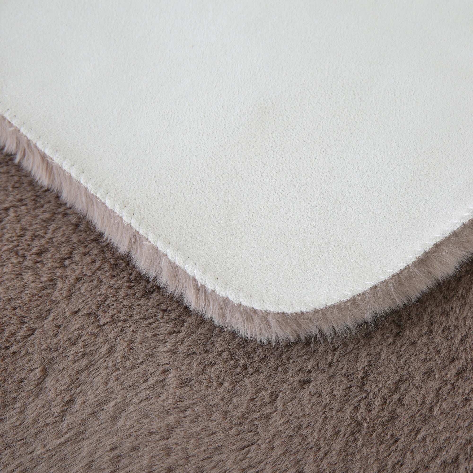 Elephant Shape Rug | Beige