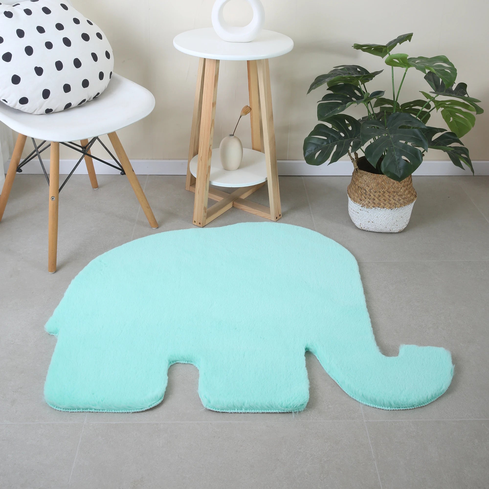 Elephant Shape Rug | Mint