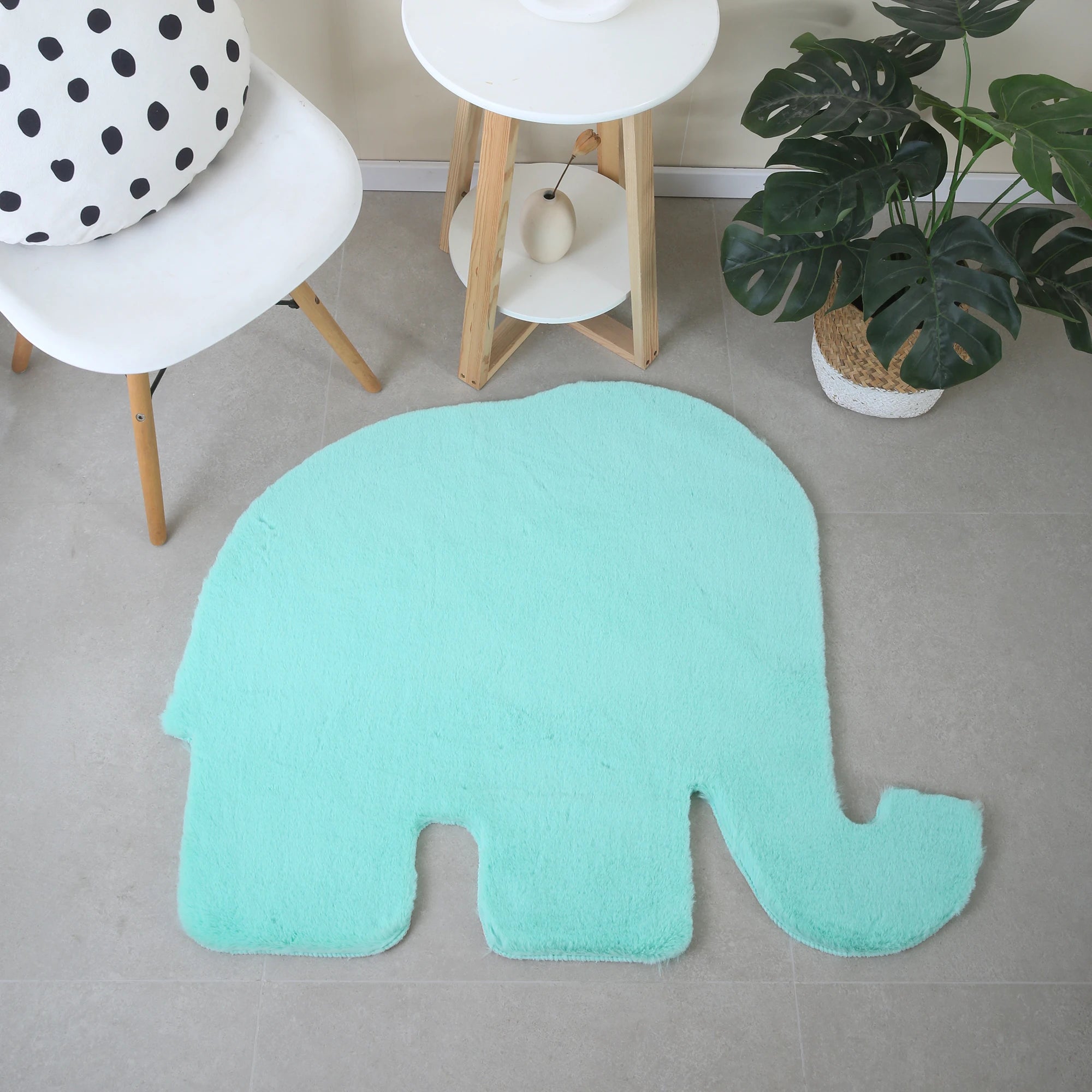 Elephant Shape Rug | Mint
