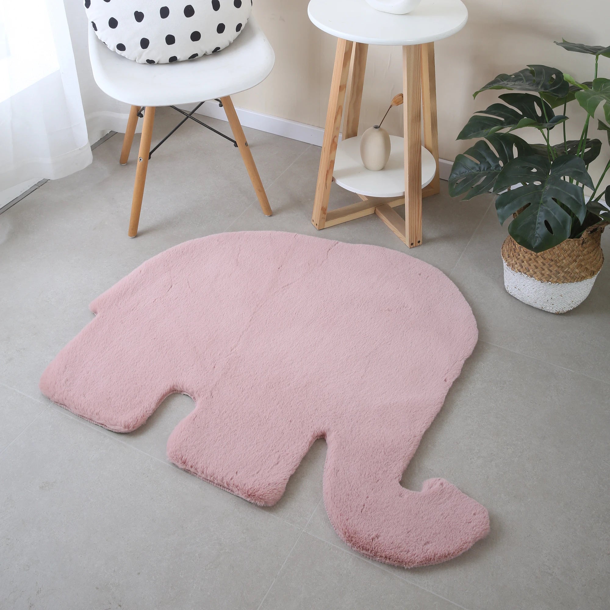 Elephant Shape Rug | Pink