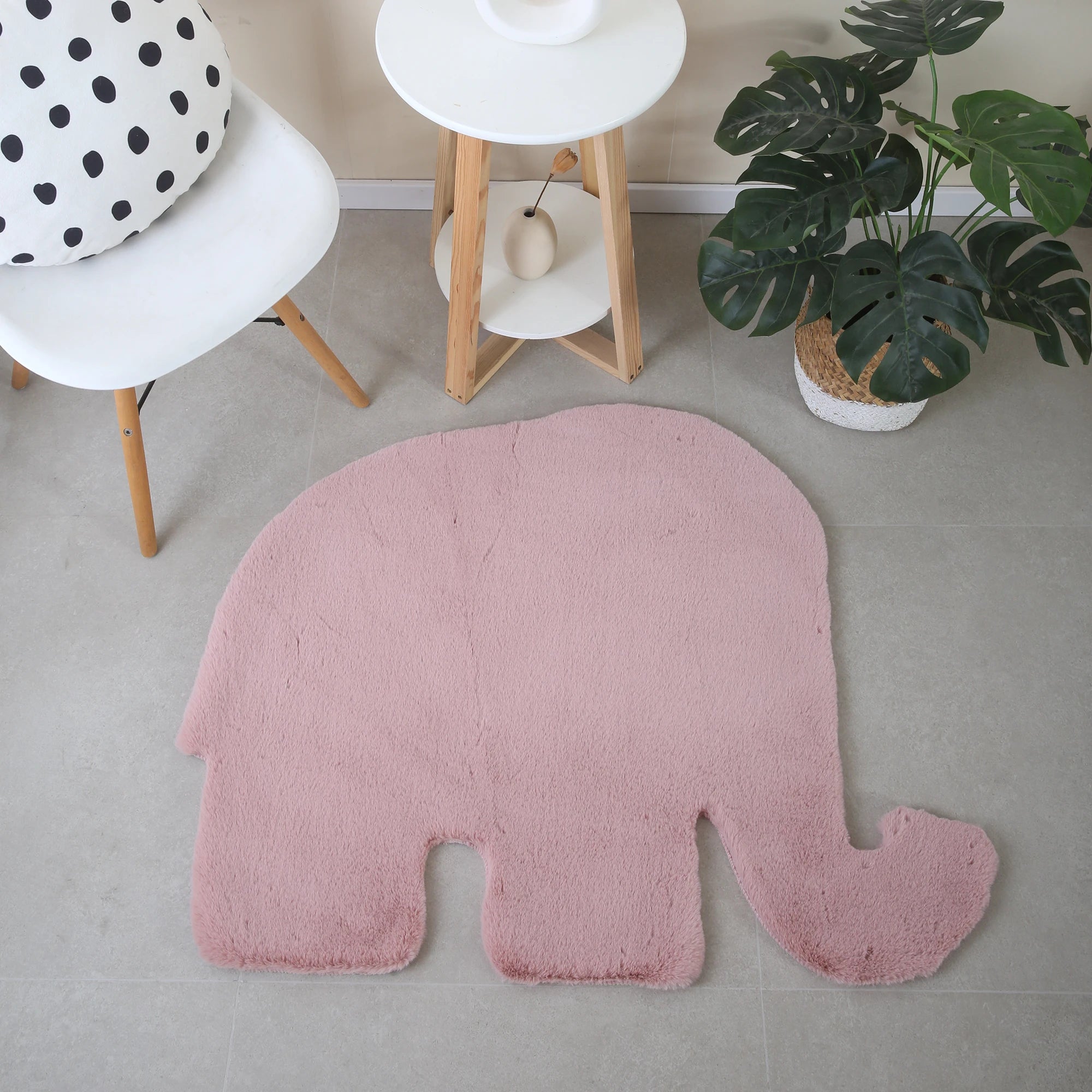 Elephant Shape Rug | Pink