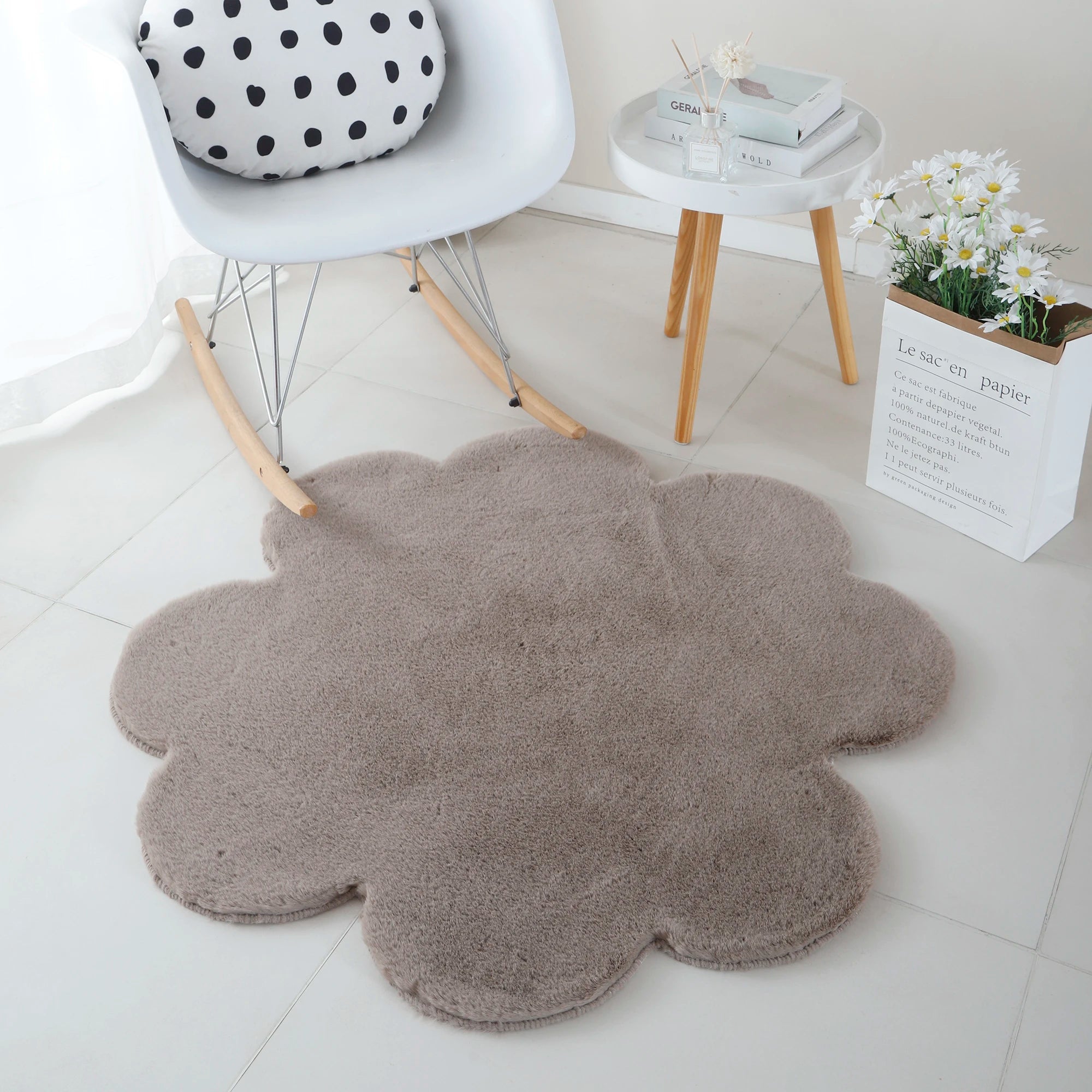 Clover Shape Rug Beige