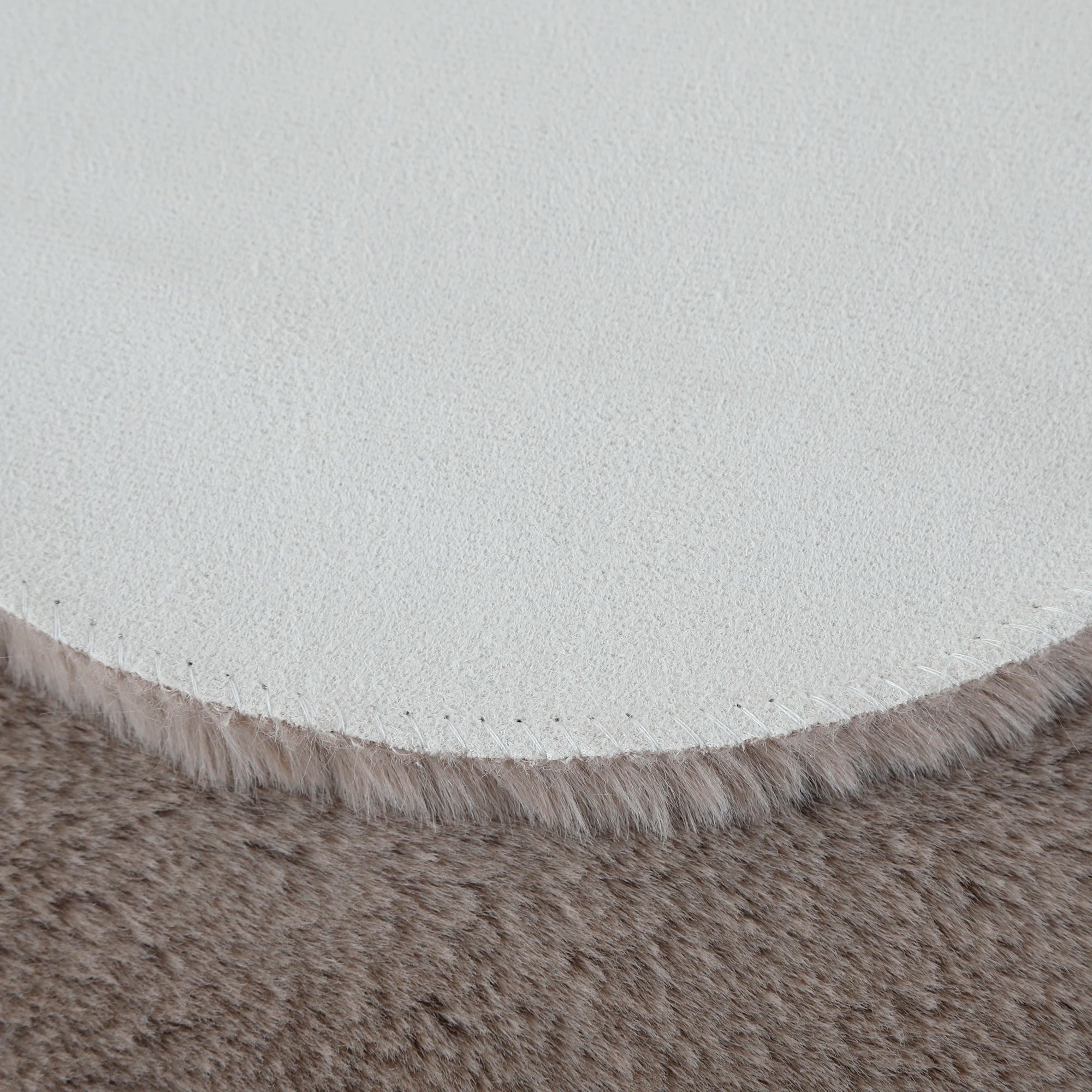 Clover Shape Rug Beige