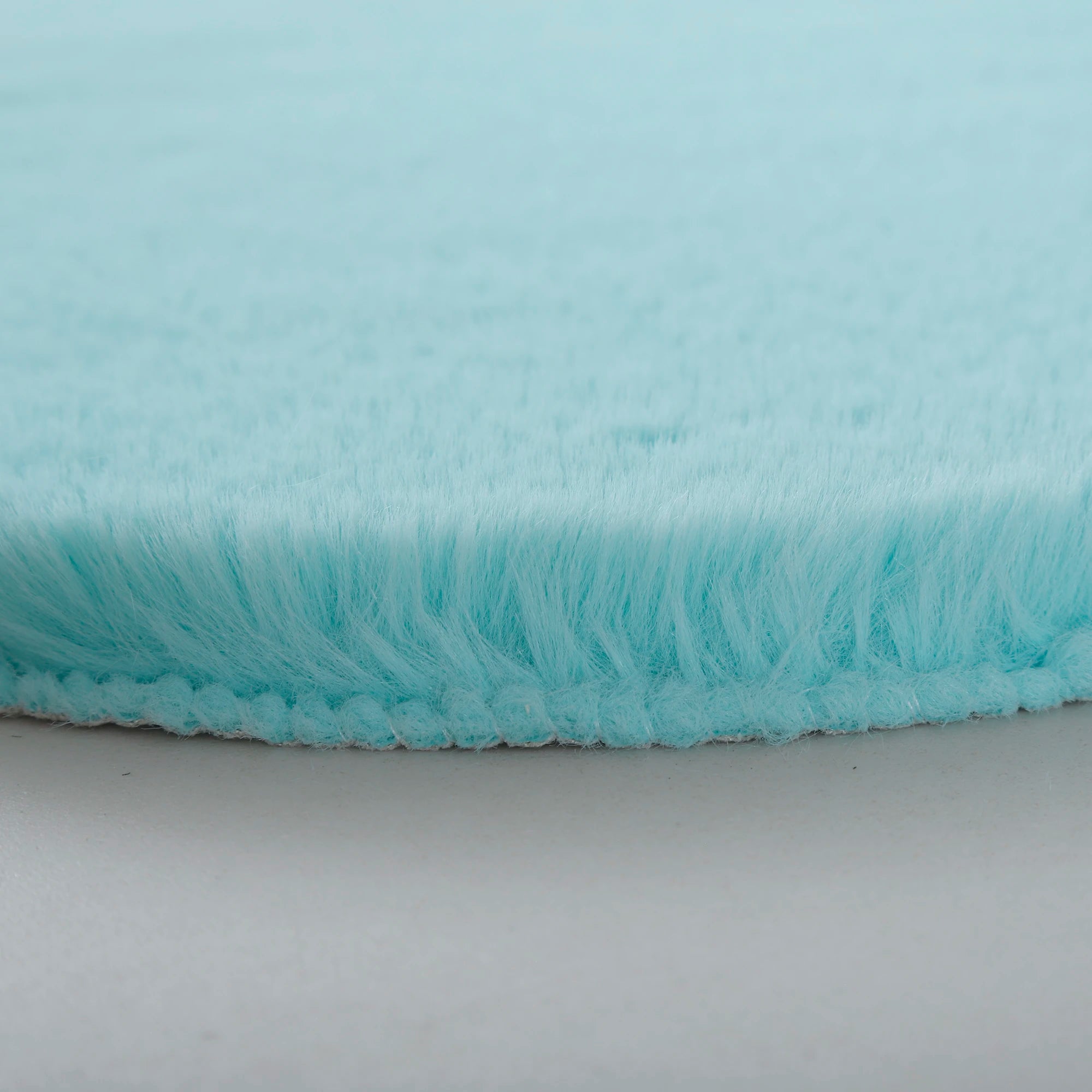 Clover Shape Rug Mint