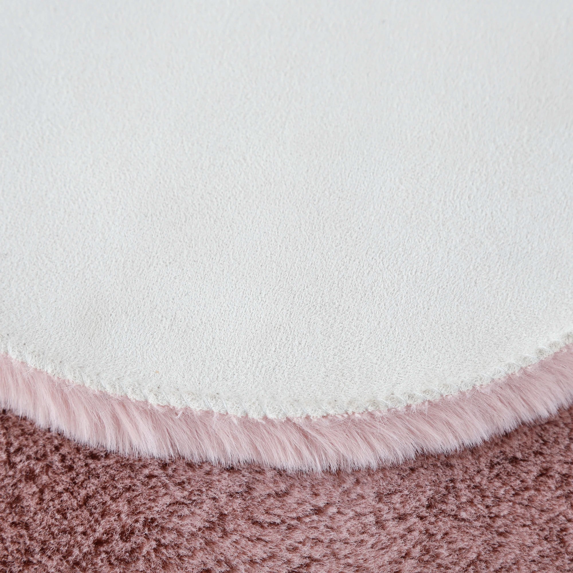 Clover Shape Rug Pink