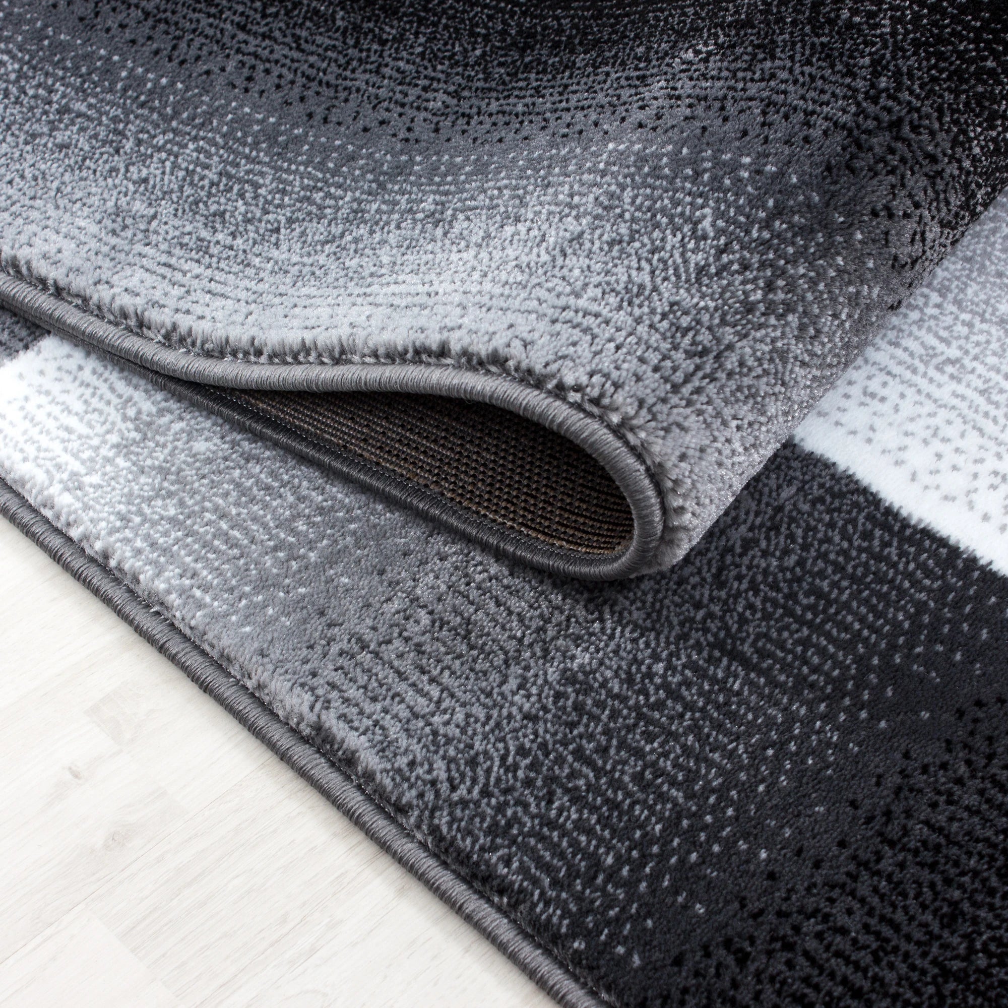 Abstract Checkered Plaid Rug | Black