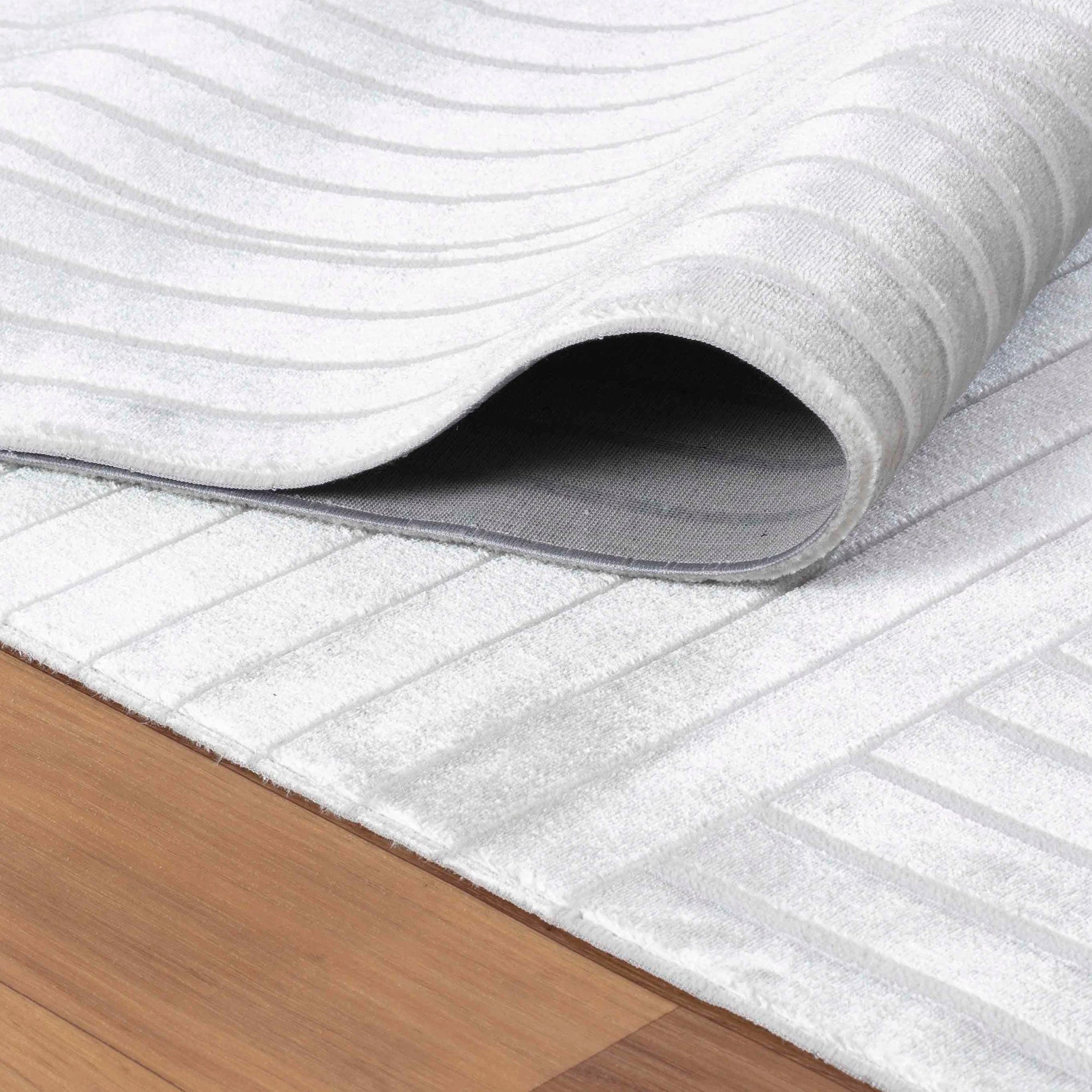 Clean Color Plain Refined Decor | Silver