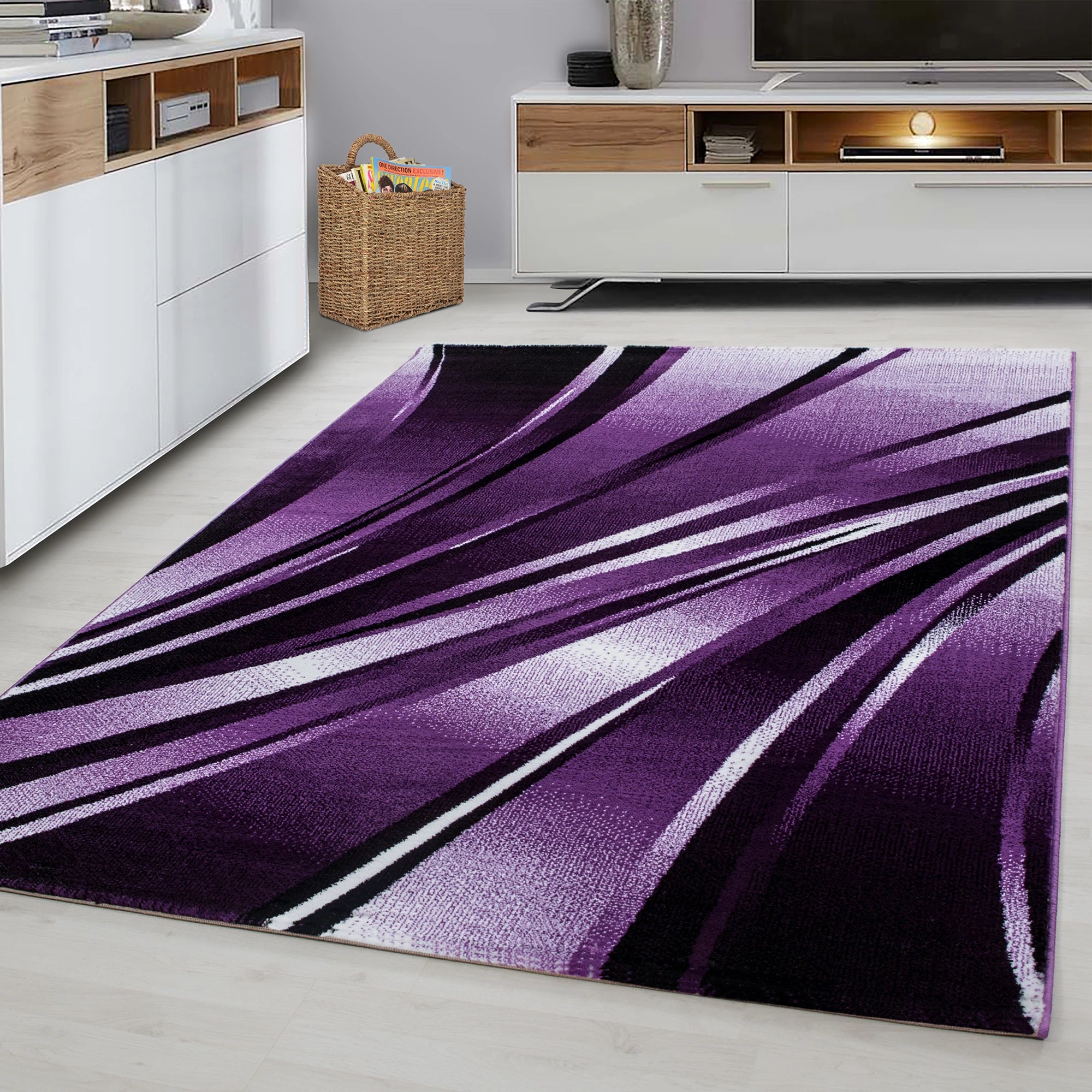 Modern Abstract Wavy Line Area Rug | Lila