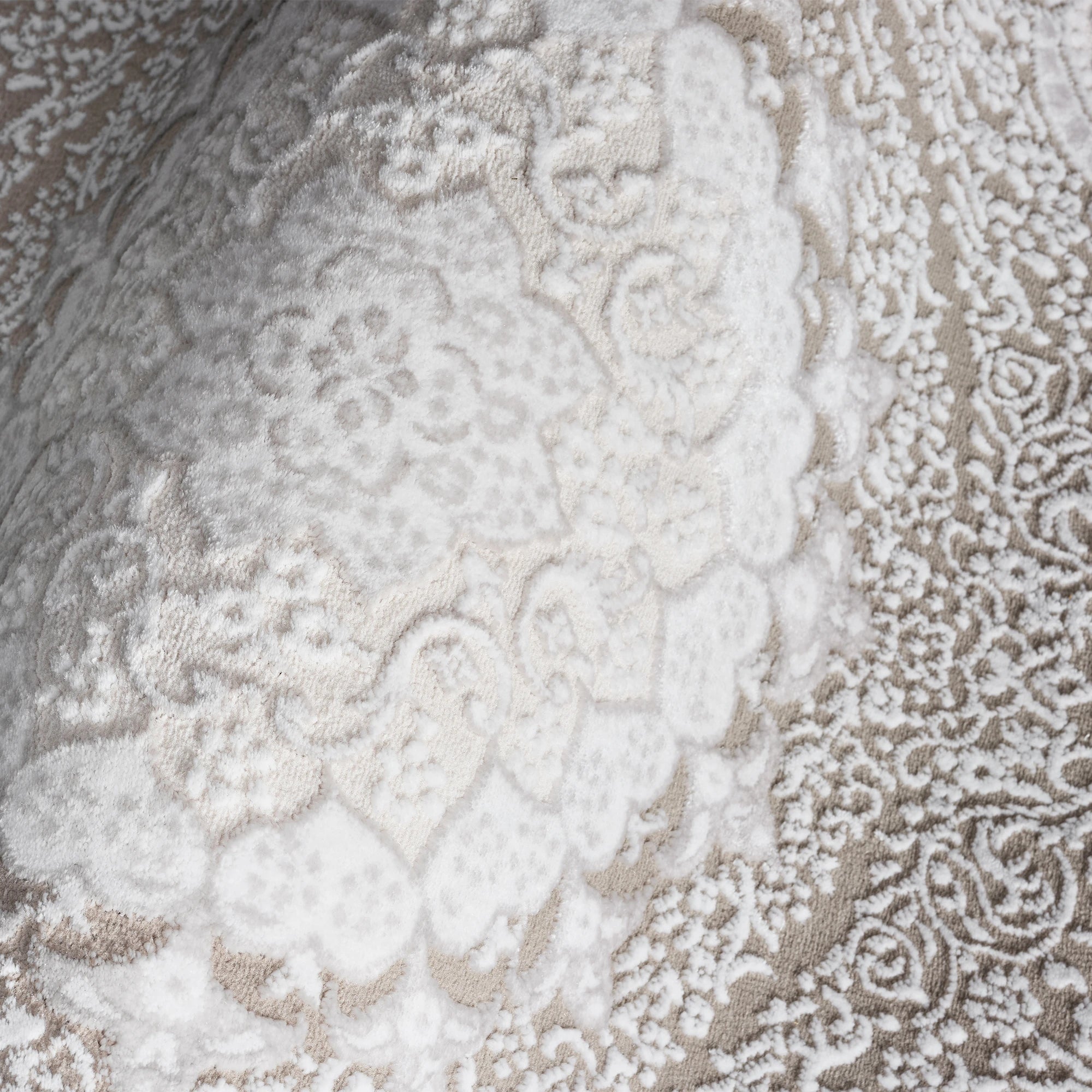 Ivory Classic Medallion Rug