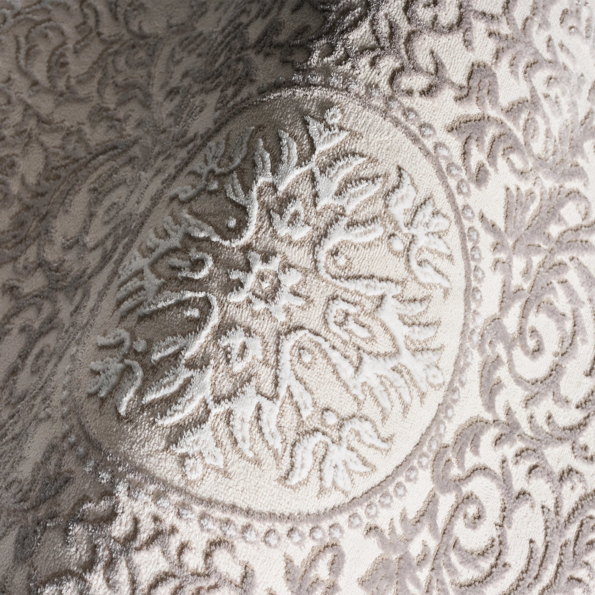 Brown Traditional Medallion Rug