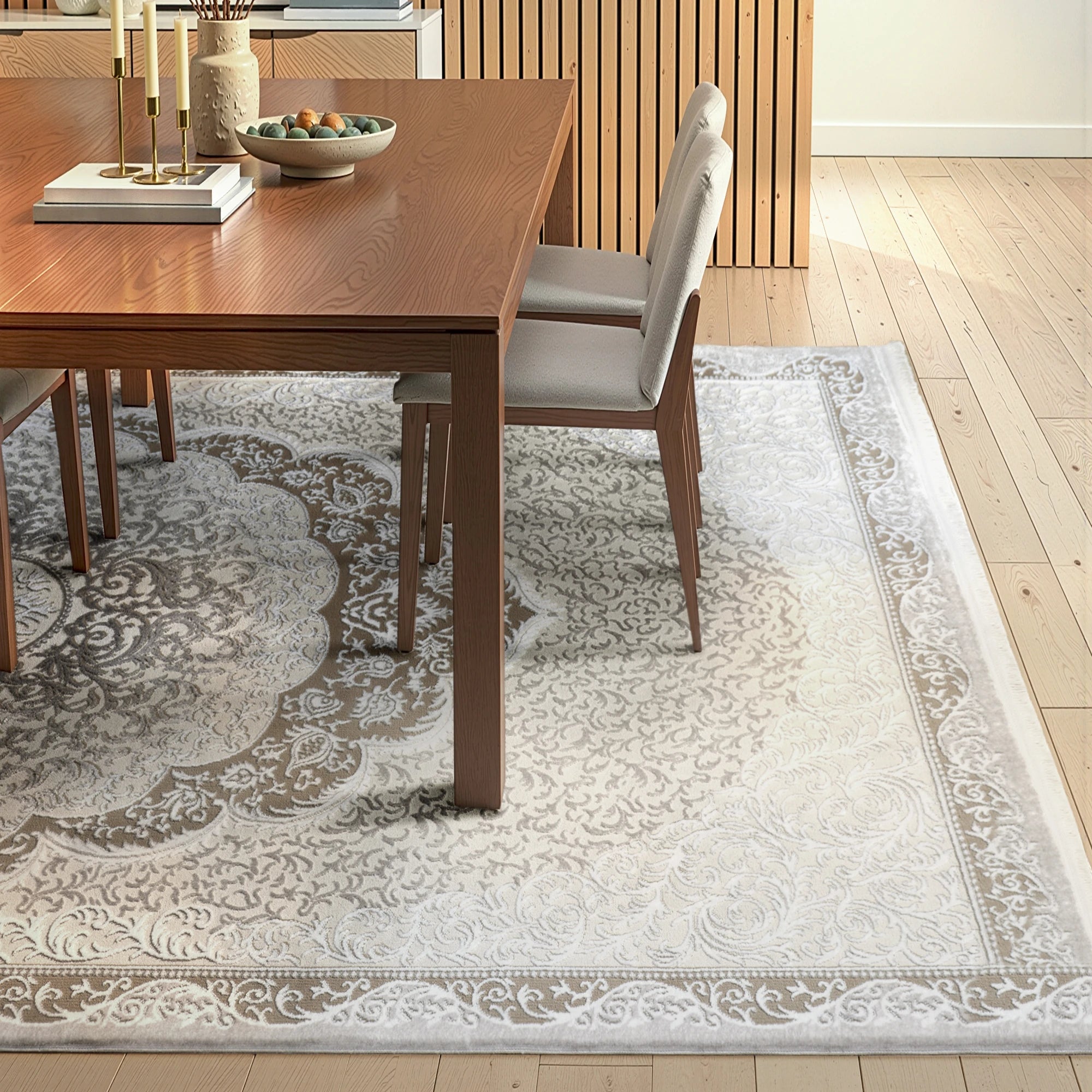 Brown Traditional Medallion Rug