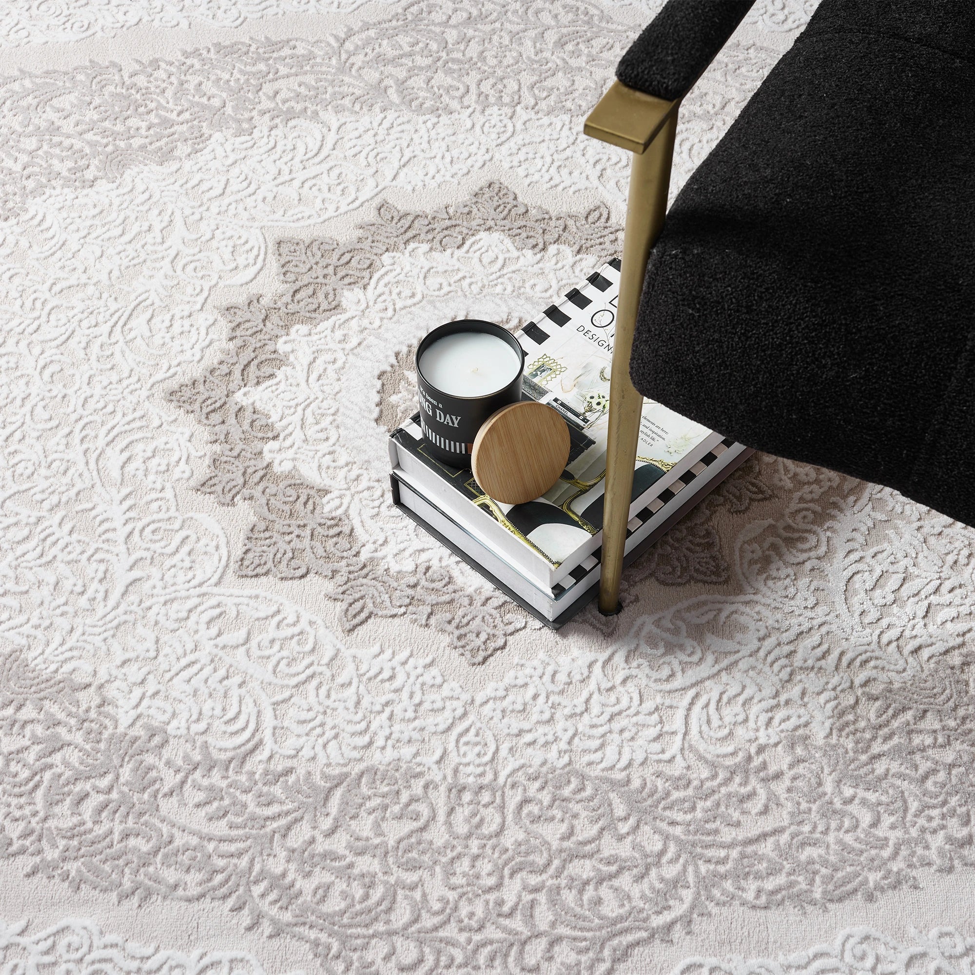 Beige Floral Medallion Rug