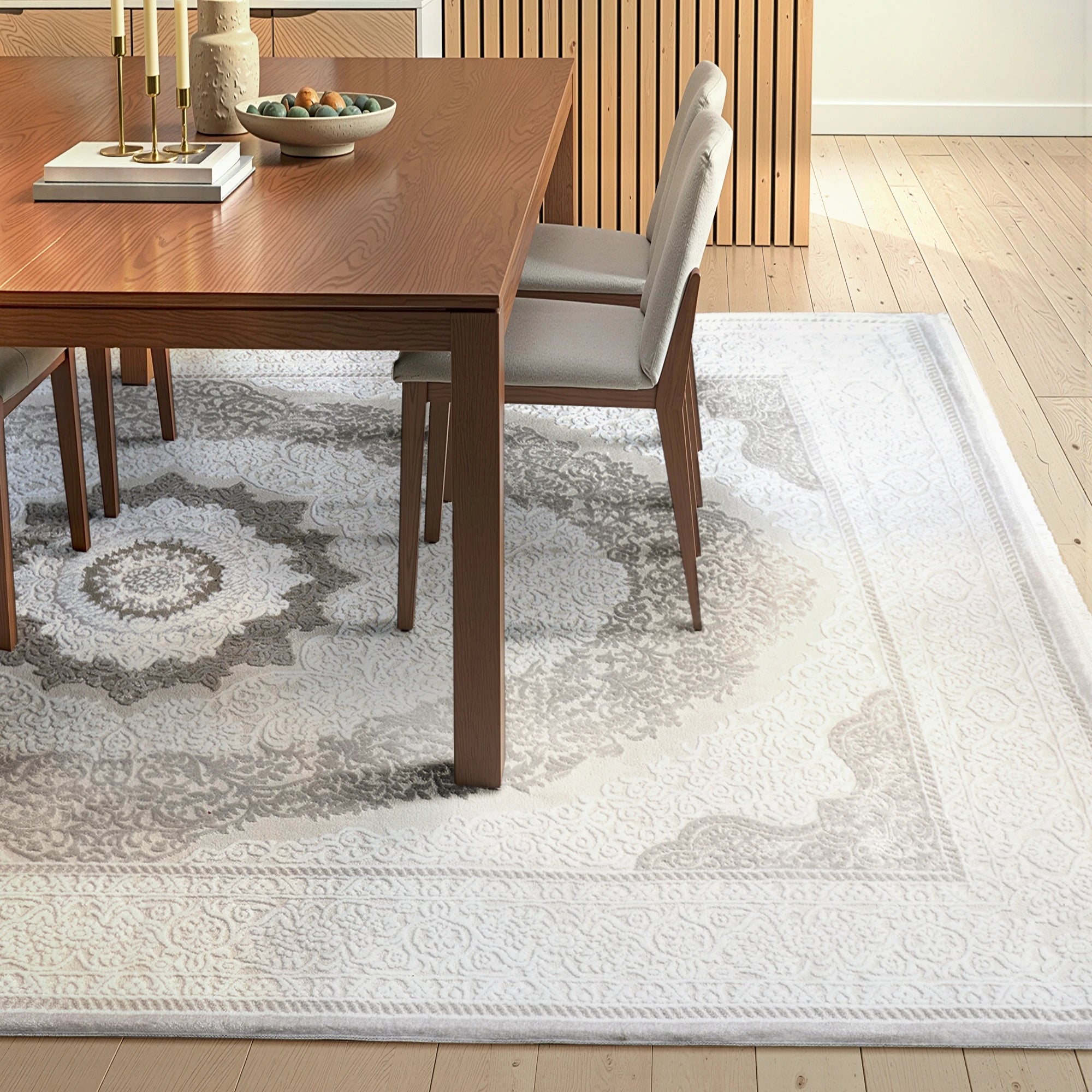 Beige Floral Medallion Rug