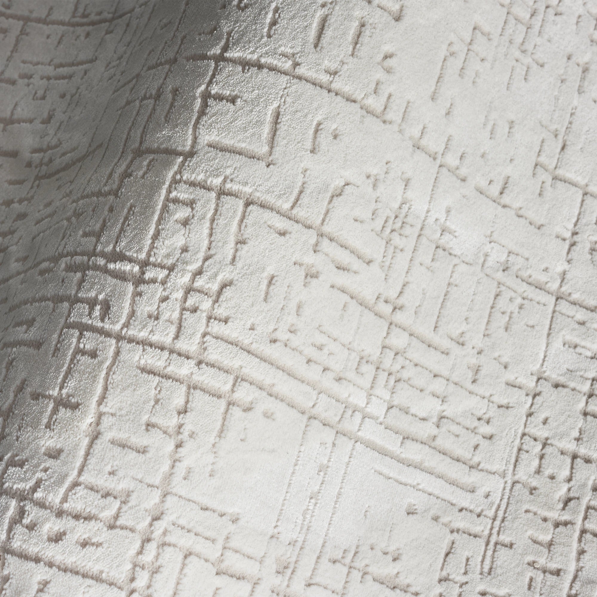 Modern Whisper Grid Abstract Textured Rug | White