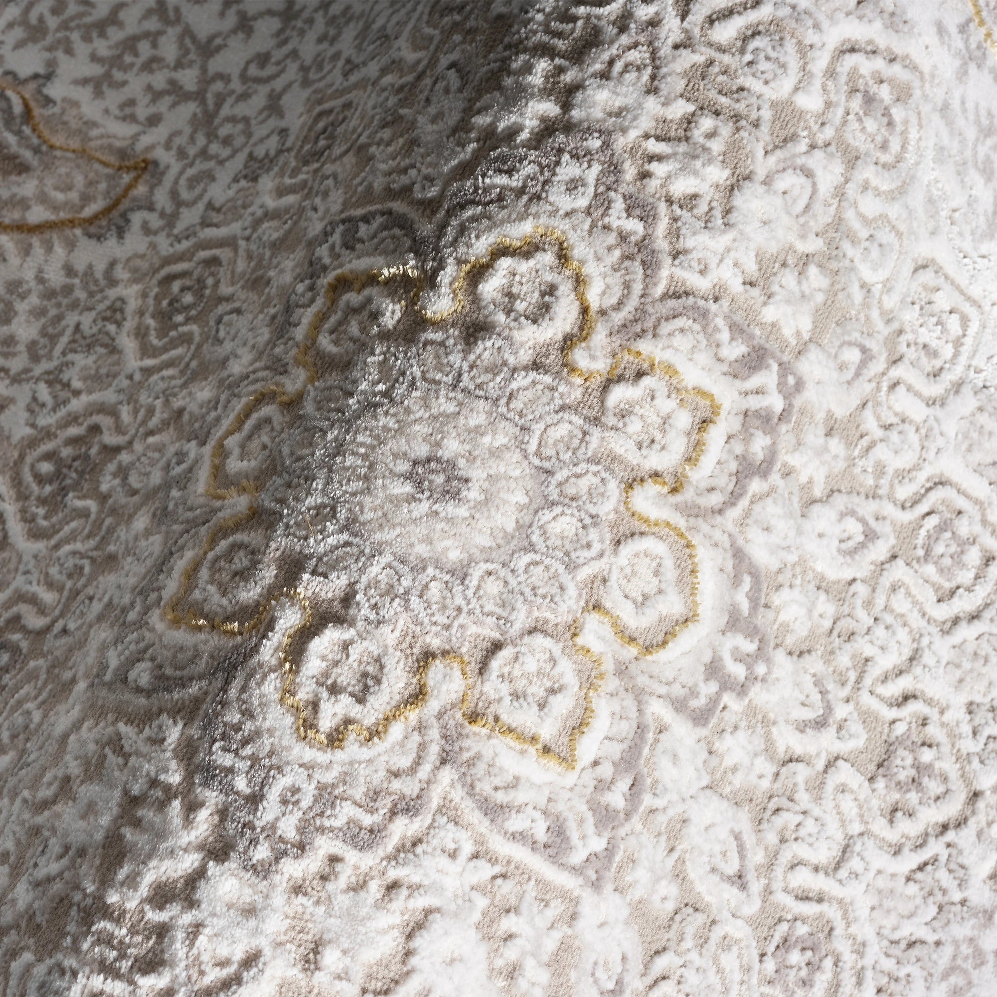 Classic Heart Medallion Rug