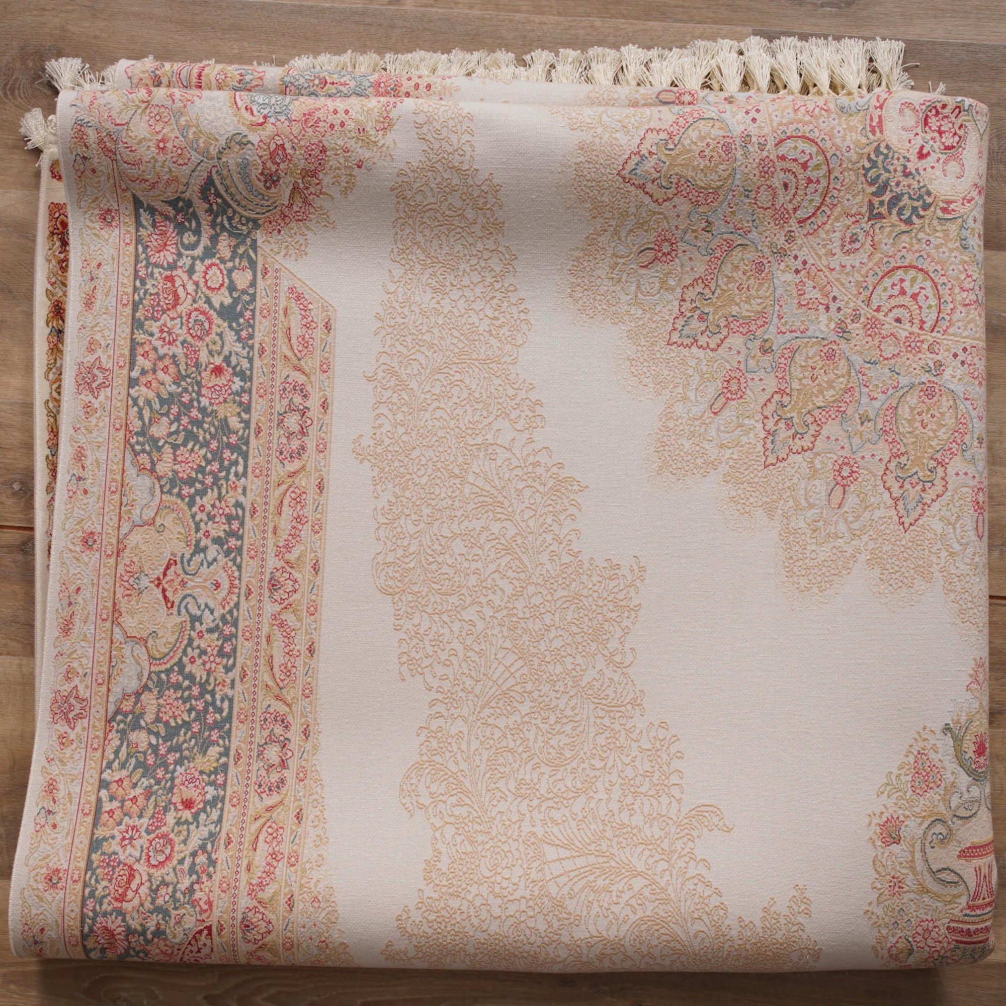 A New Era in Luxury Rugs Pure Silk & Vintage Touch - Bella Rugs